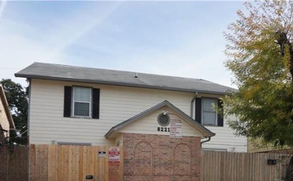 8221 Sam Rayburn Dr Property Photo