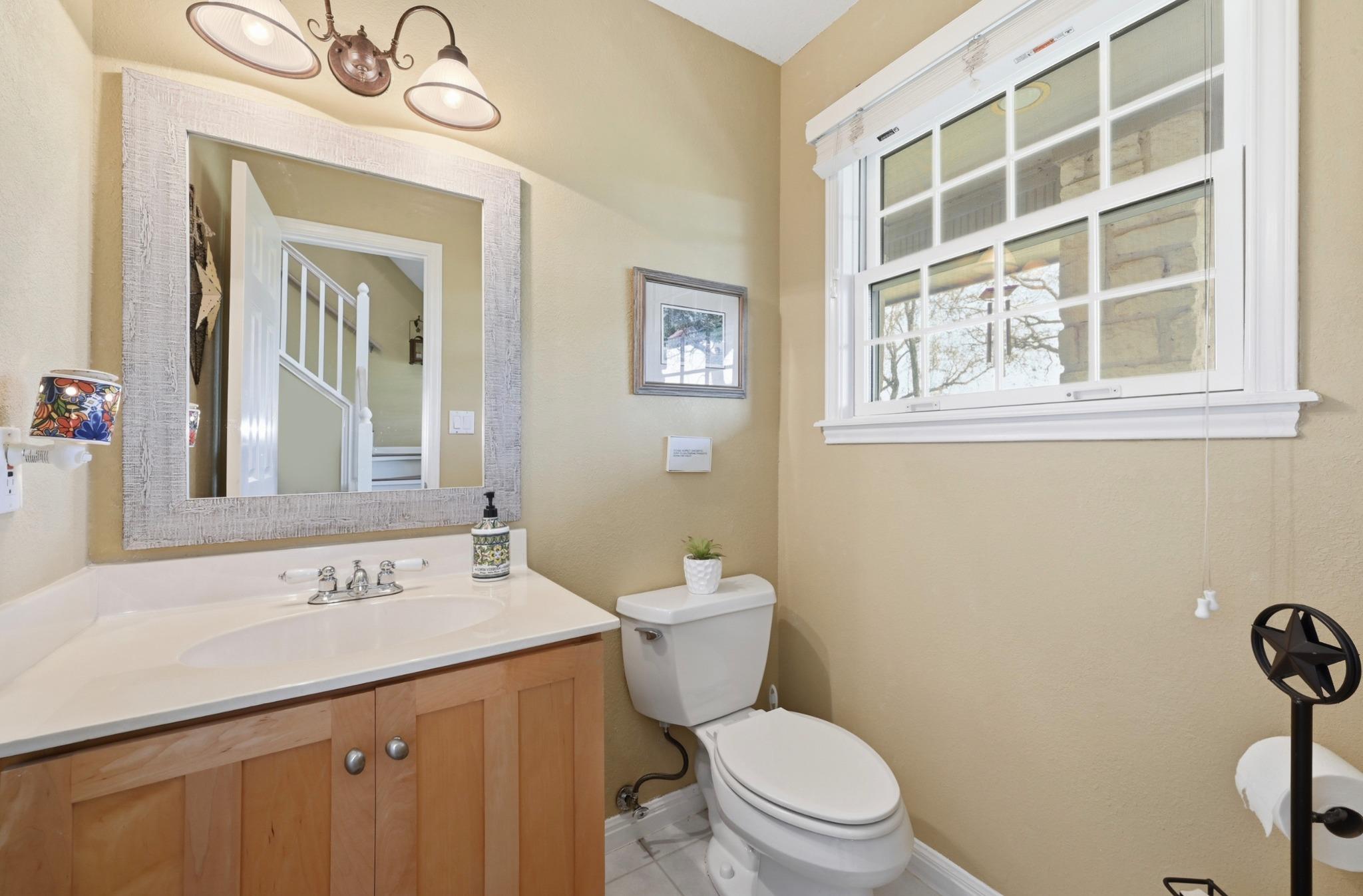 24415 Singleton Bend Rd E Property Photo 19