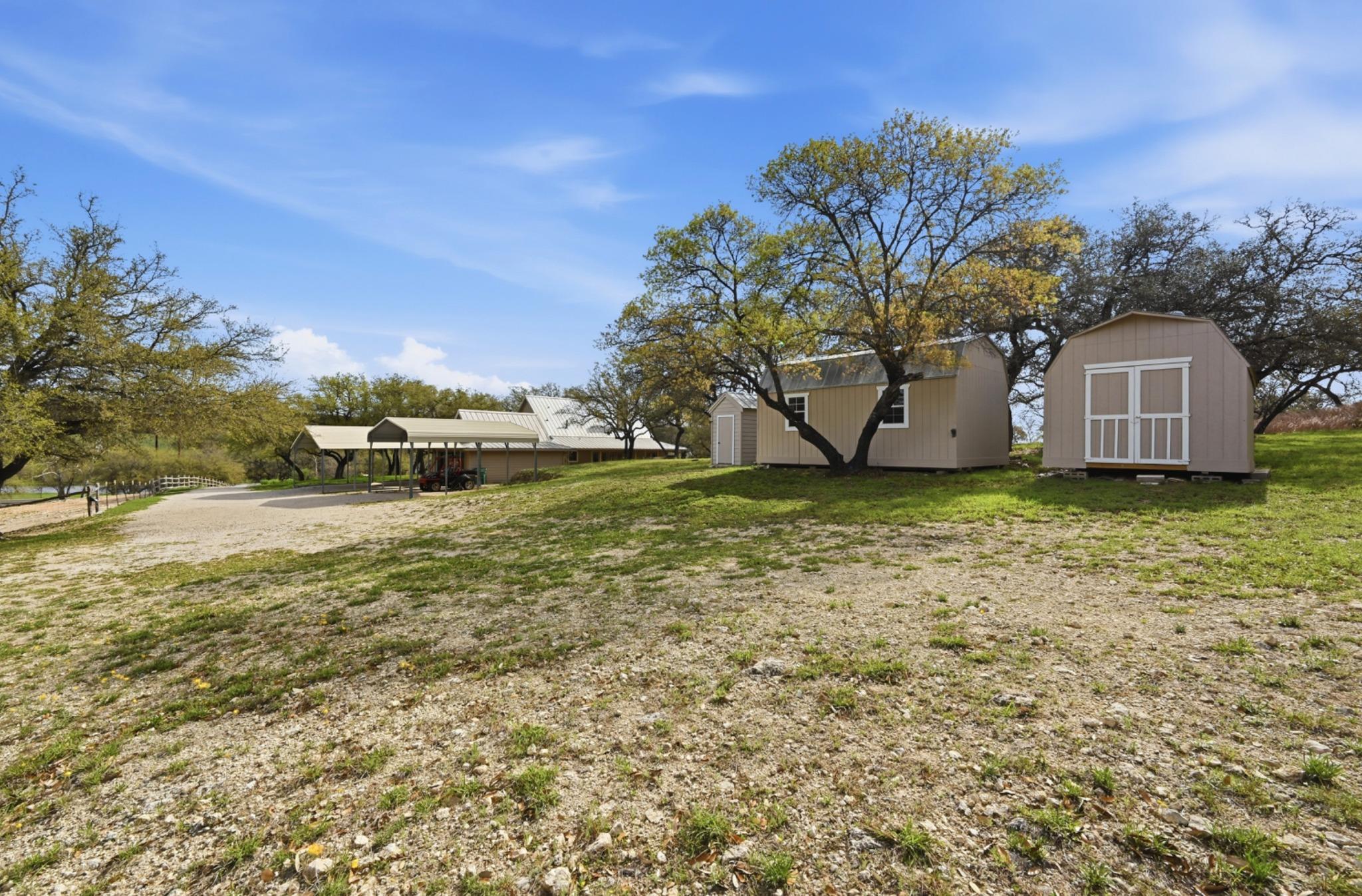 24415 Singleton Bend Rd E Property Photo 35