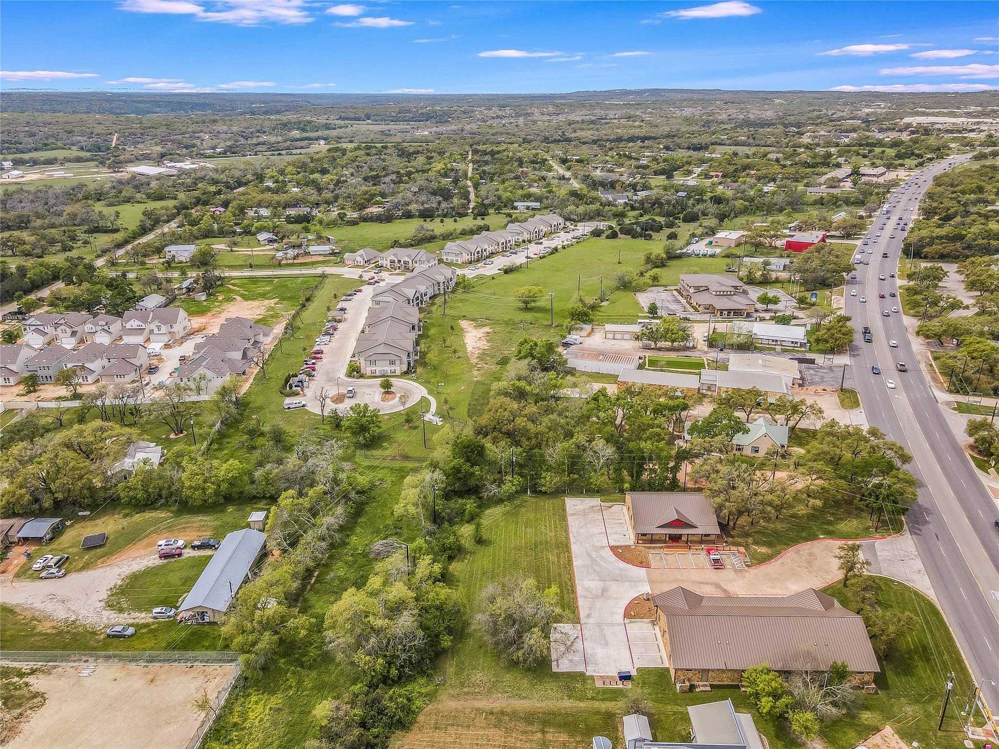 701 W Us 290 Hwy Property Photo 10