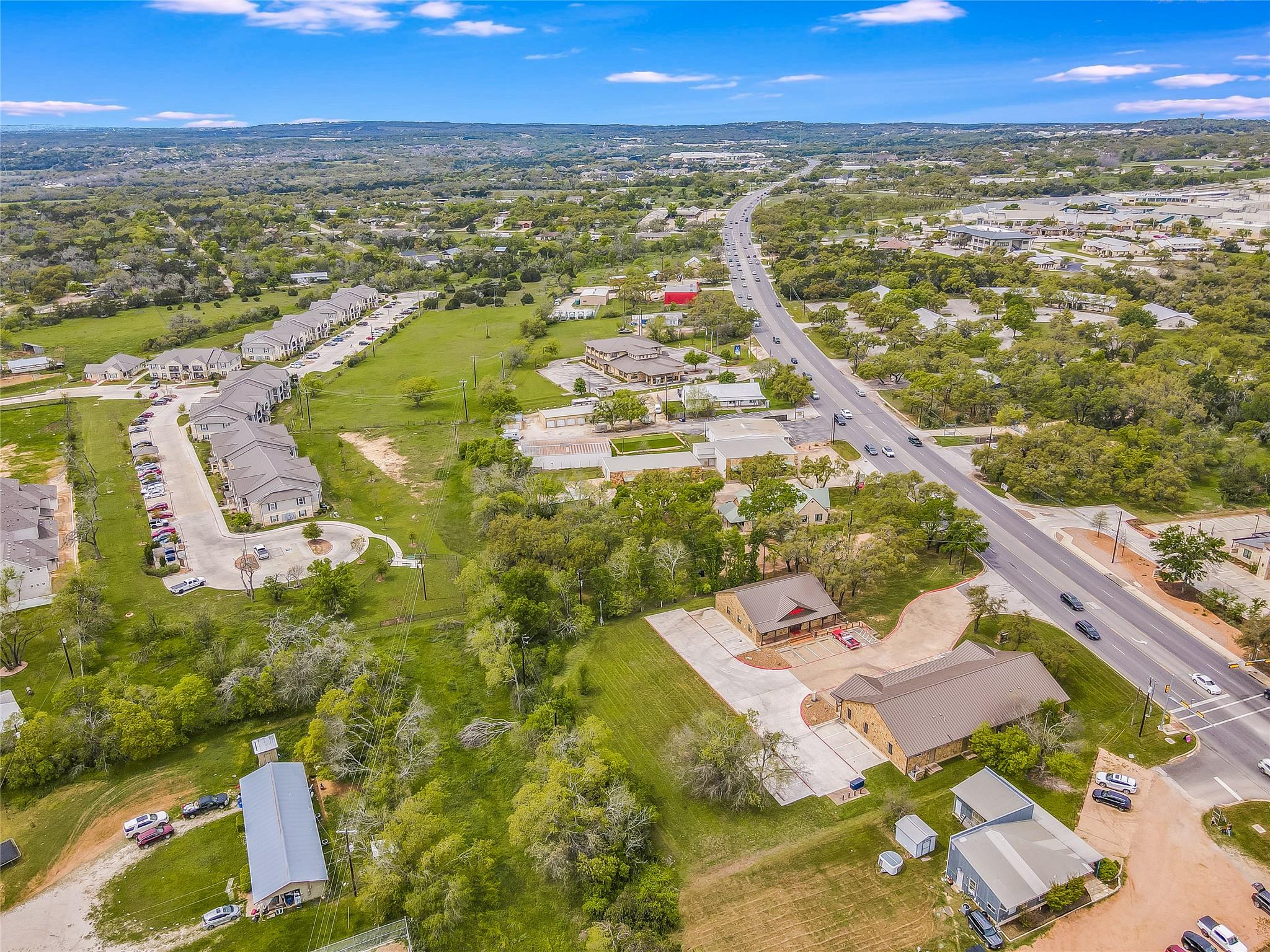 701 W Us 290 Hwy Property Photo 11