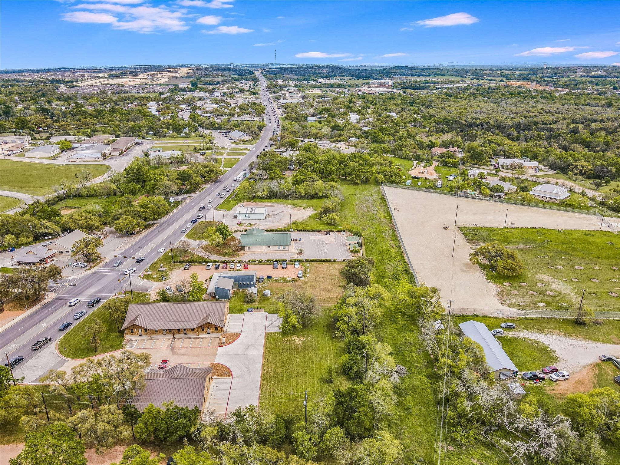 701 W Us 290 Highway Property Photo 14