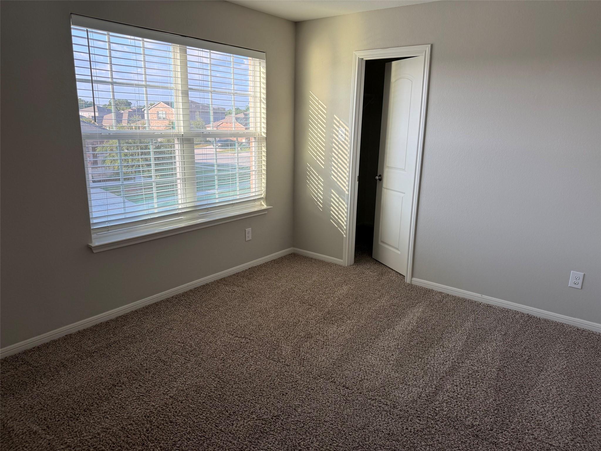 105 Declaration Ln Property Photo 29