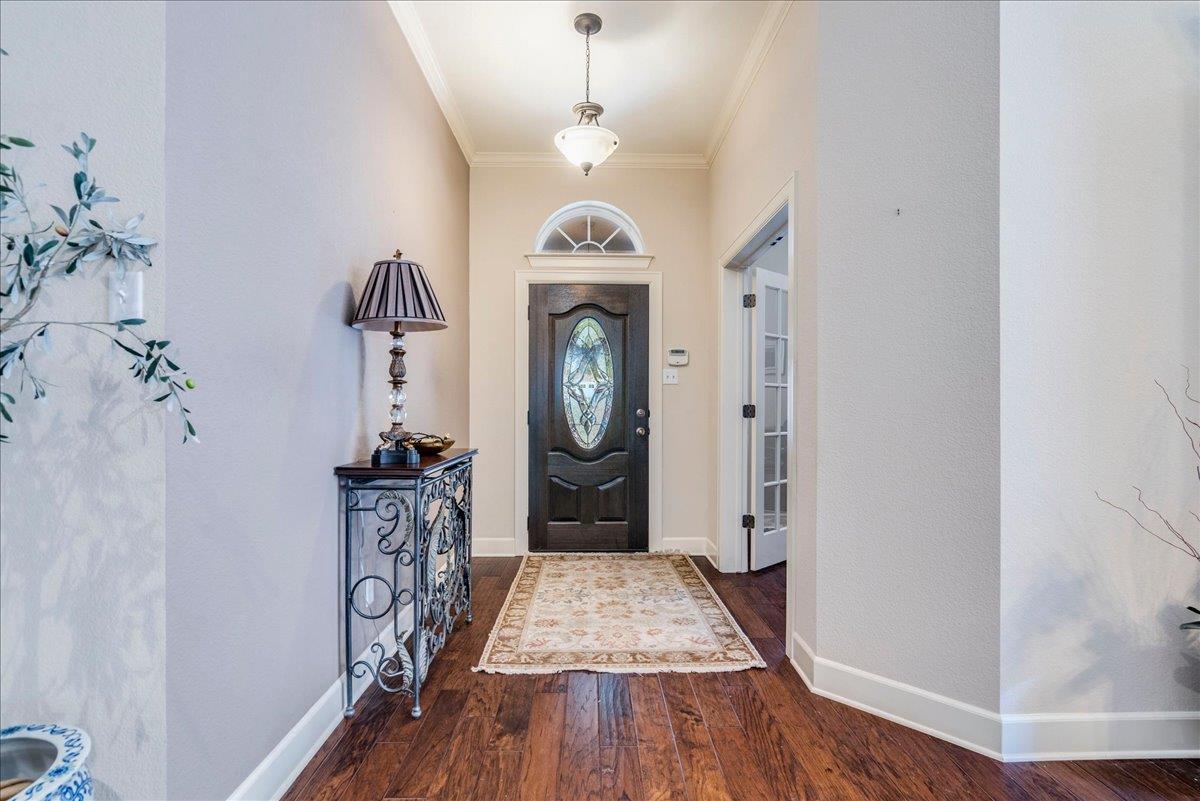 12909 Medina River Way Property Photo 8