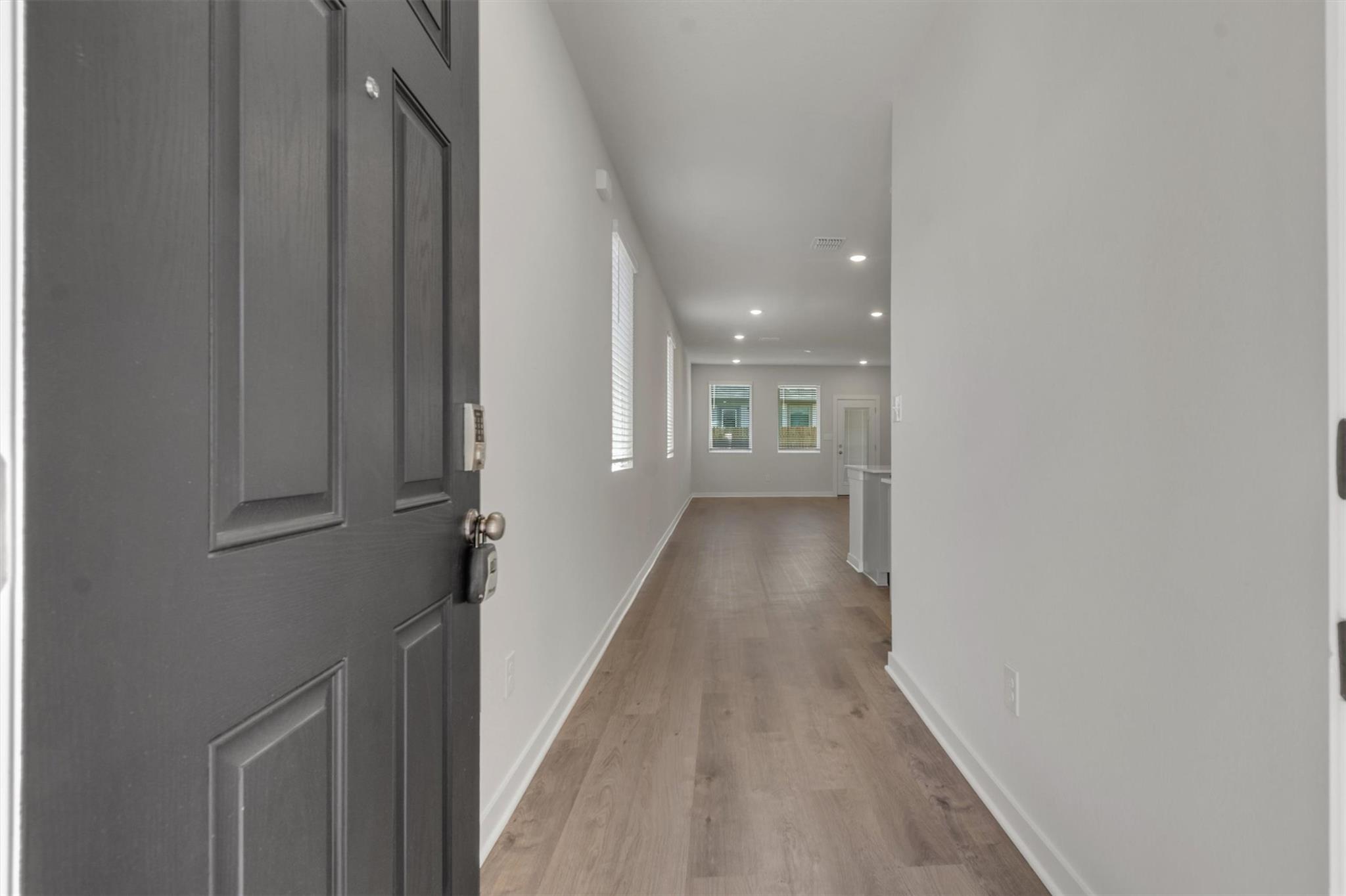 130 Hornet St Property Photo 16