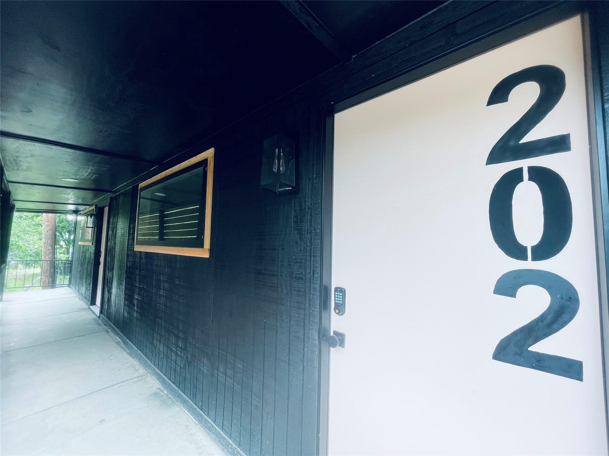 7107 Guadalupe St #202 Property Photo 1