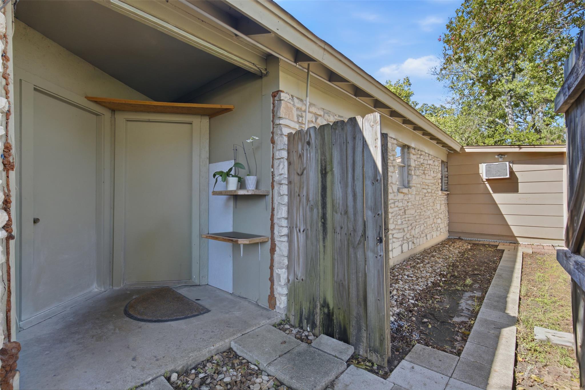 3402 Charles St #a And B Property Photo 22