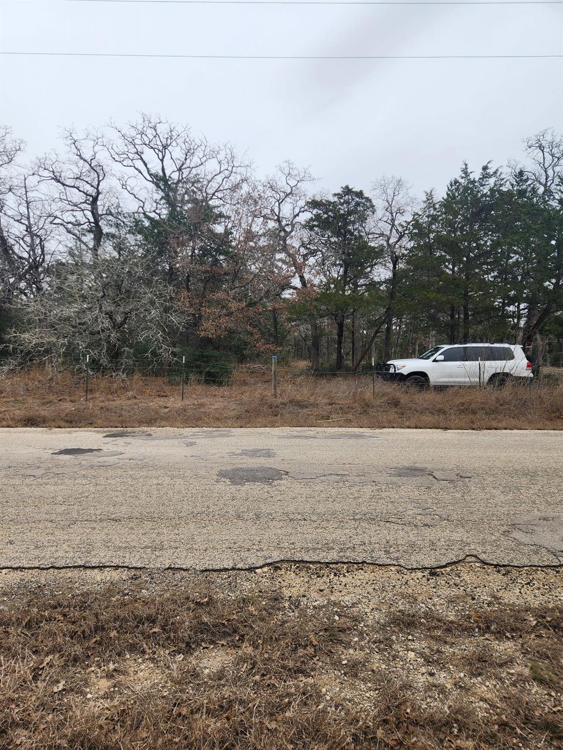 00 Milam Ln Property Photo 2