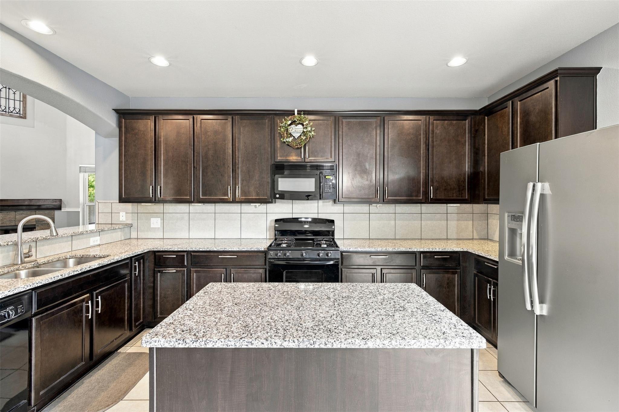 8205 Angelo Loop Property Photo 8