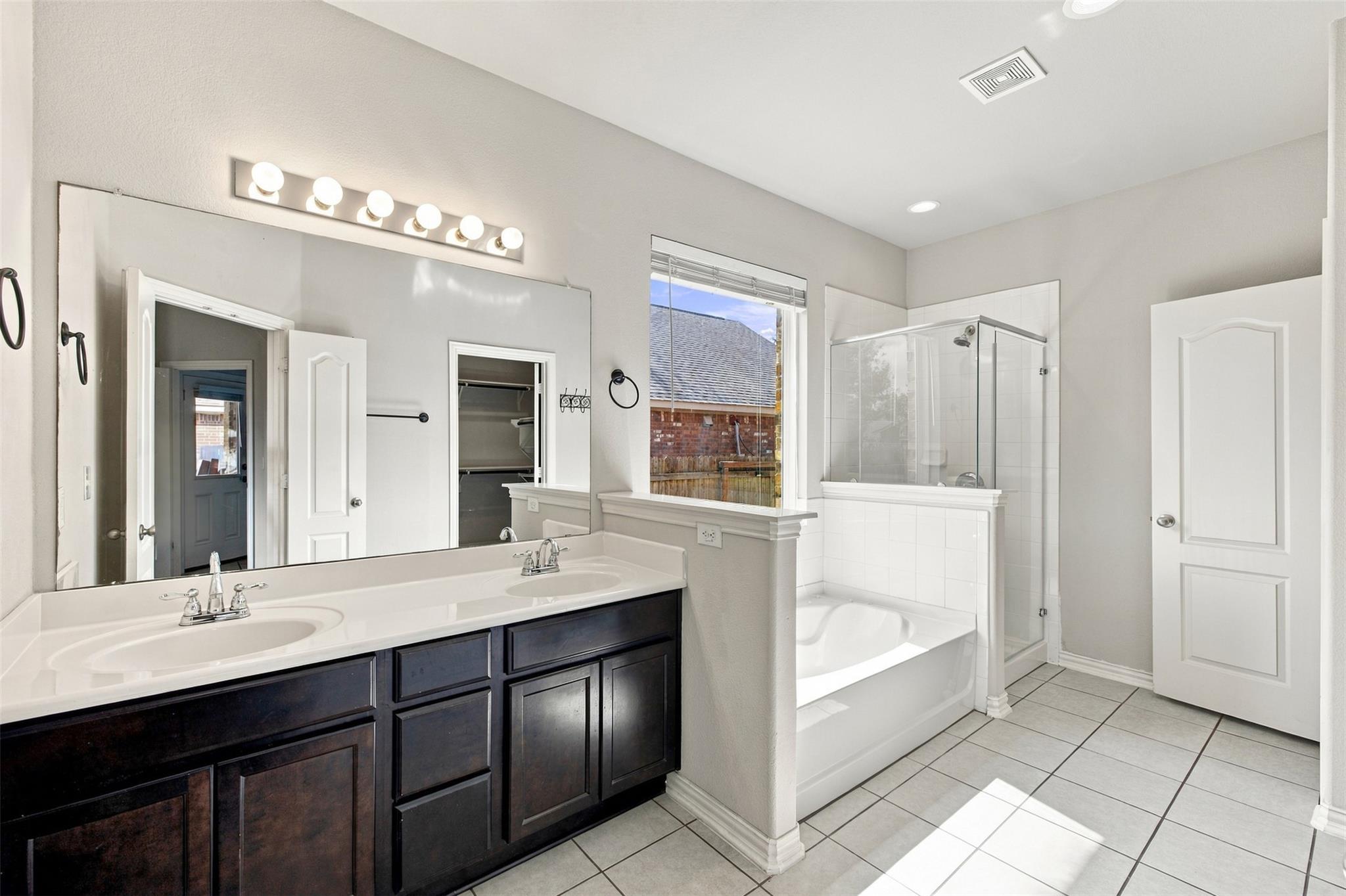 8205 Angelo Loop Property Photo 13