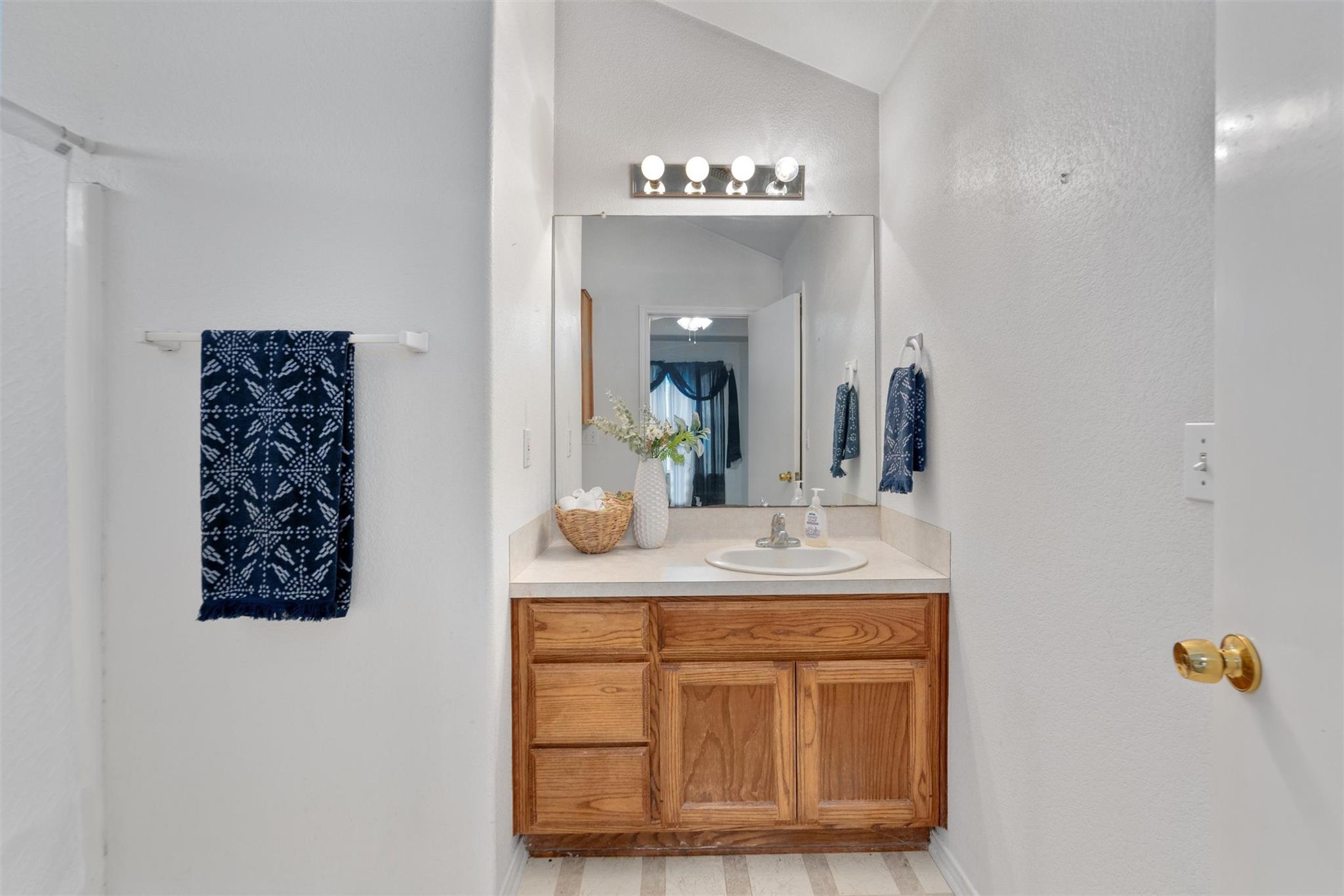 1103 County Road 203 Property Photo 16
