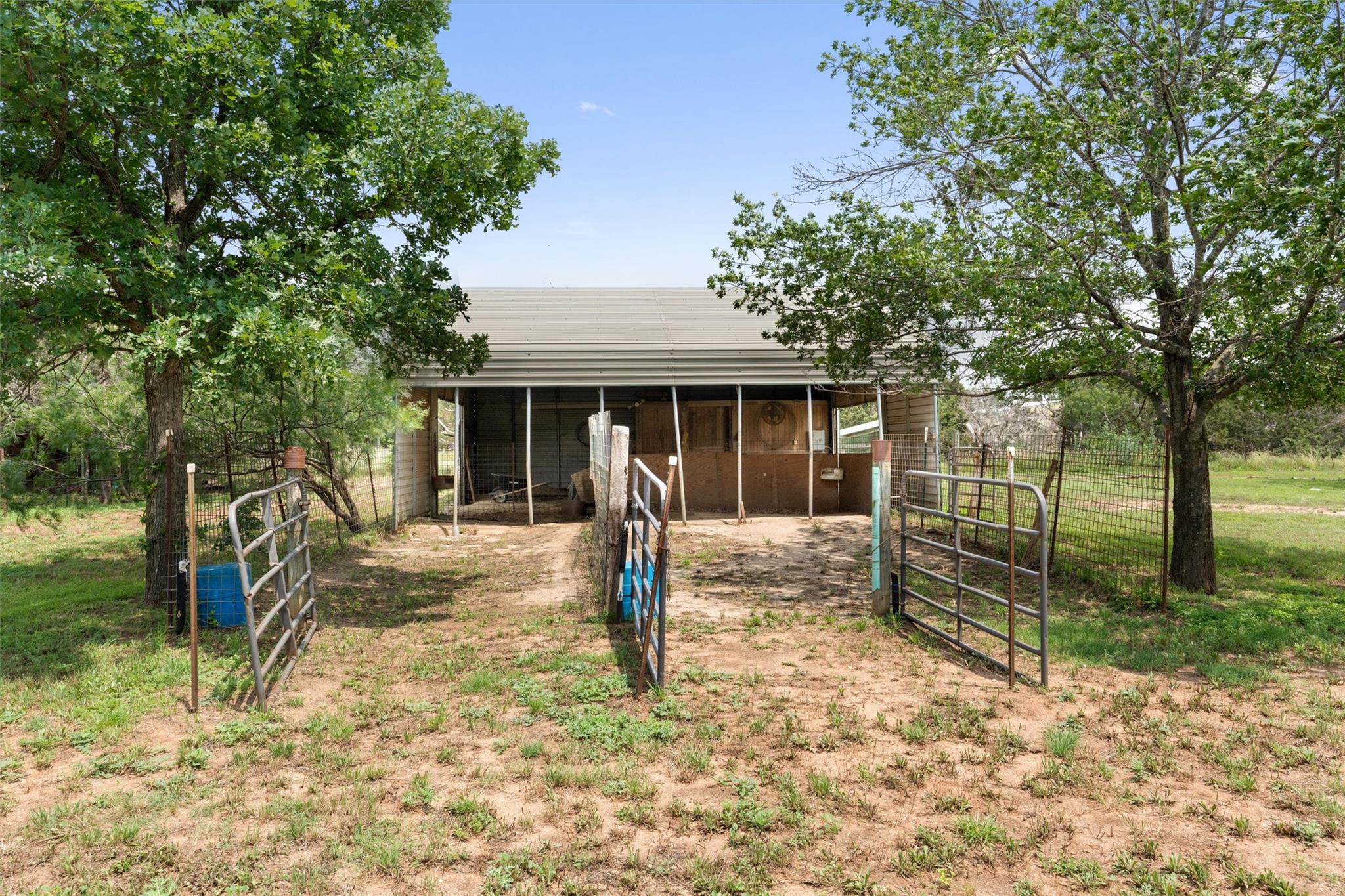 1103 County Road 203 Property Photo 39