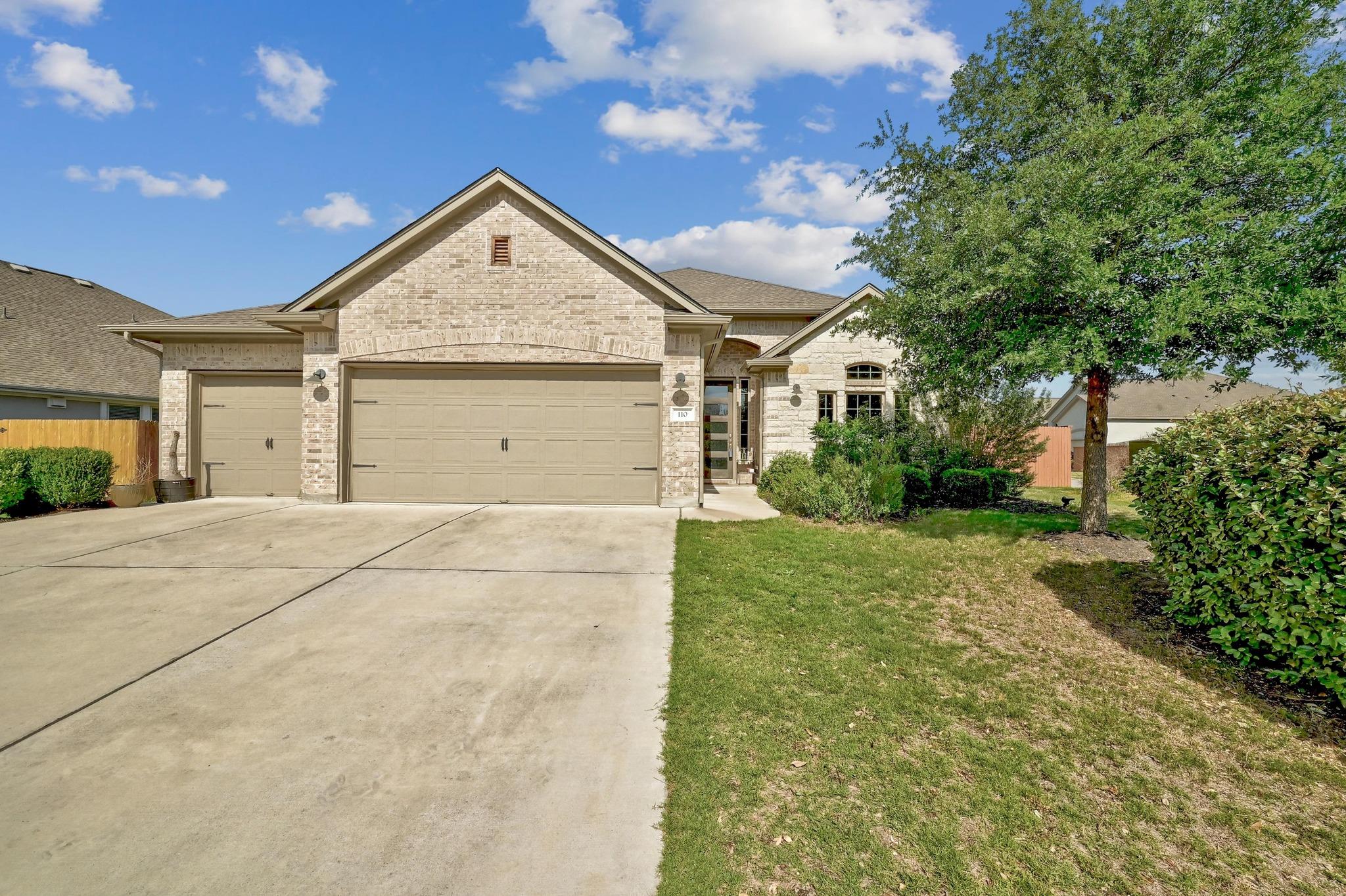 110 N Sage Holw Property Photo