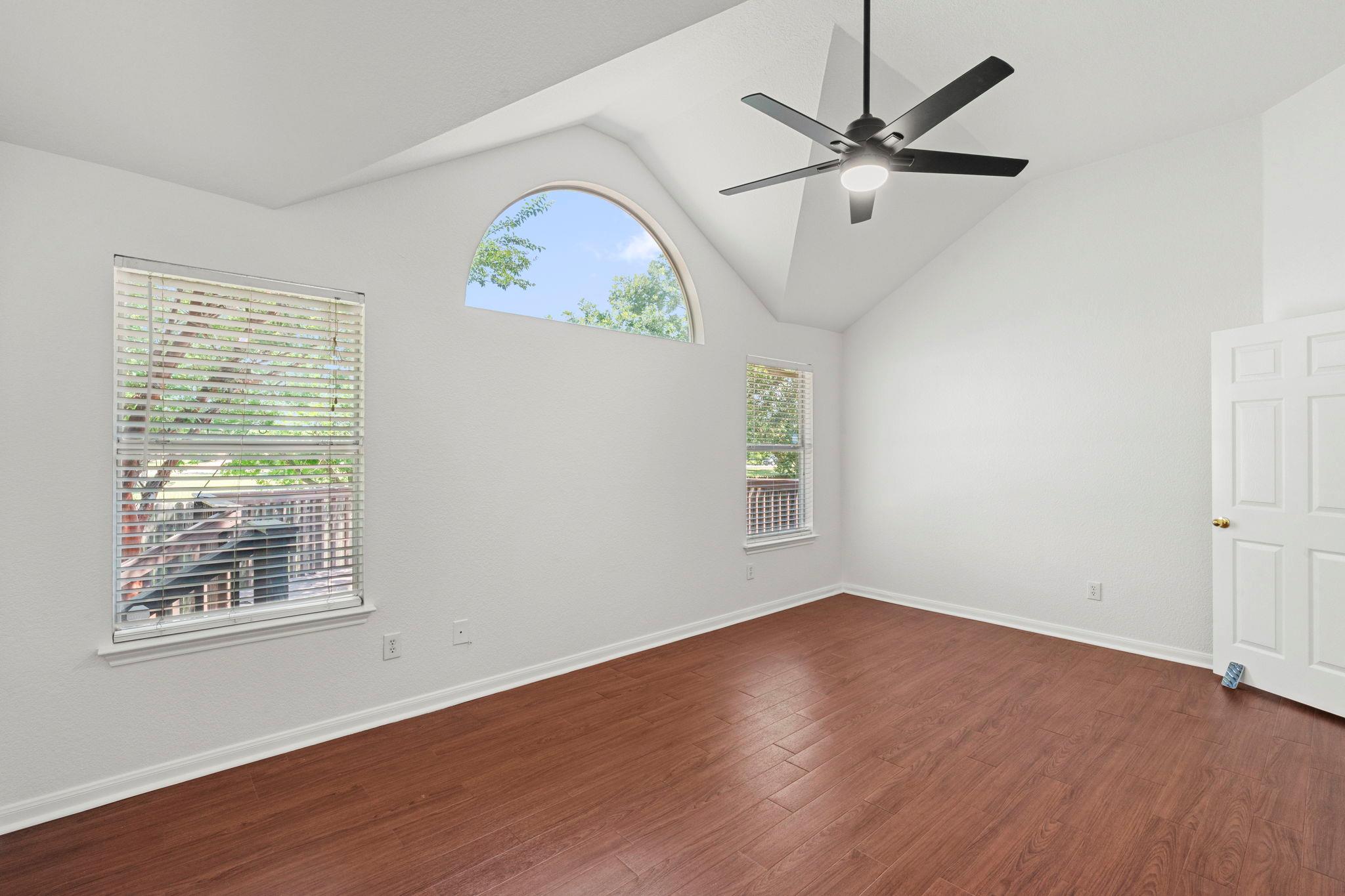 2002 Mimosa Trl Property Photo 6
