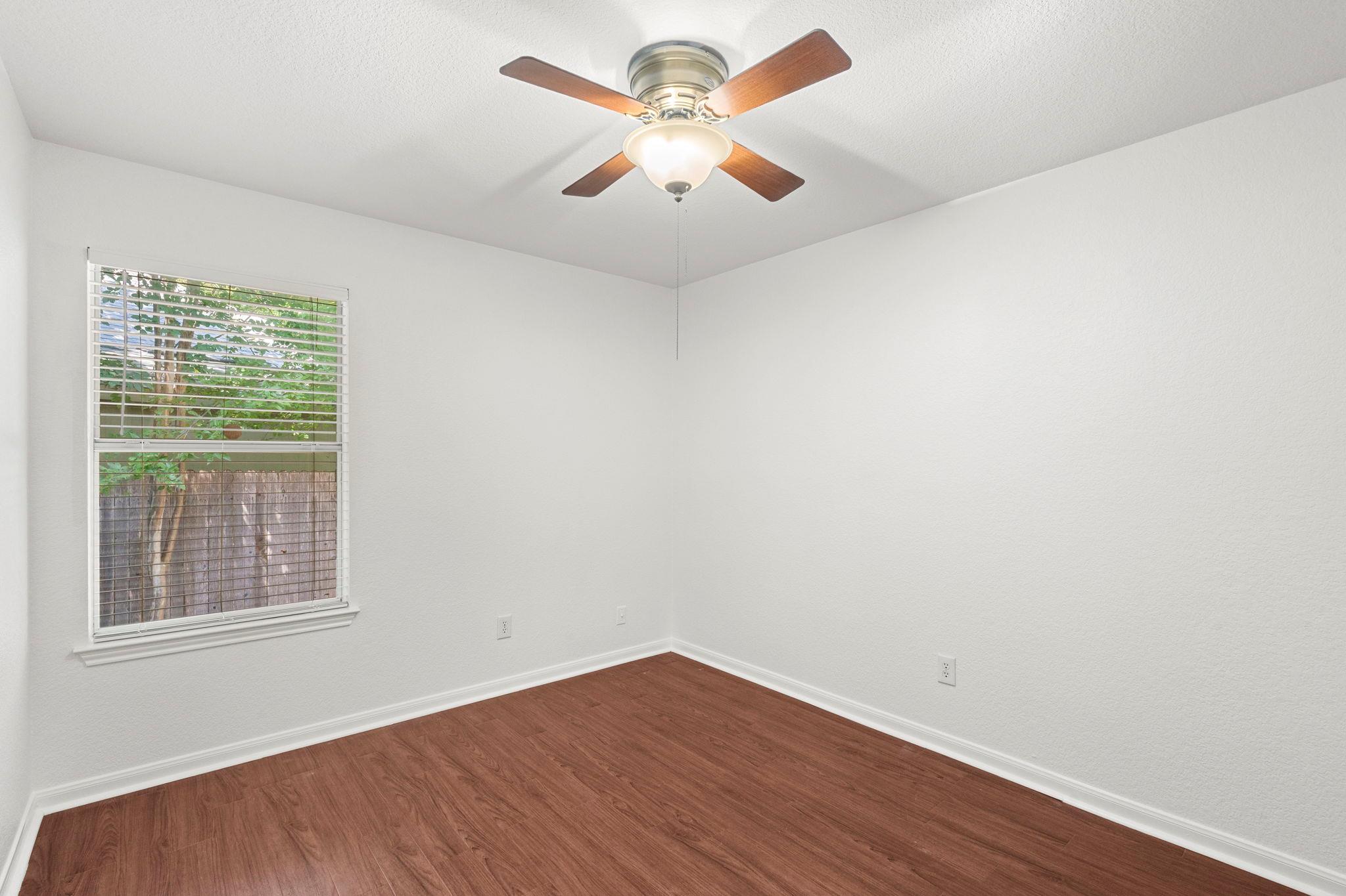 2002 Mimosa Trl Property Photo 11