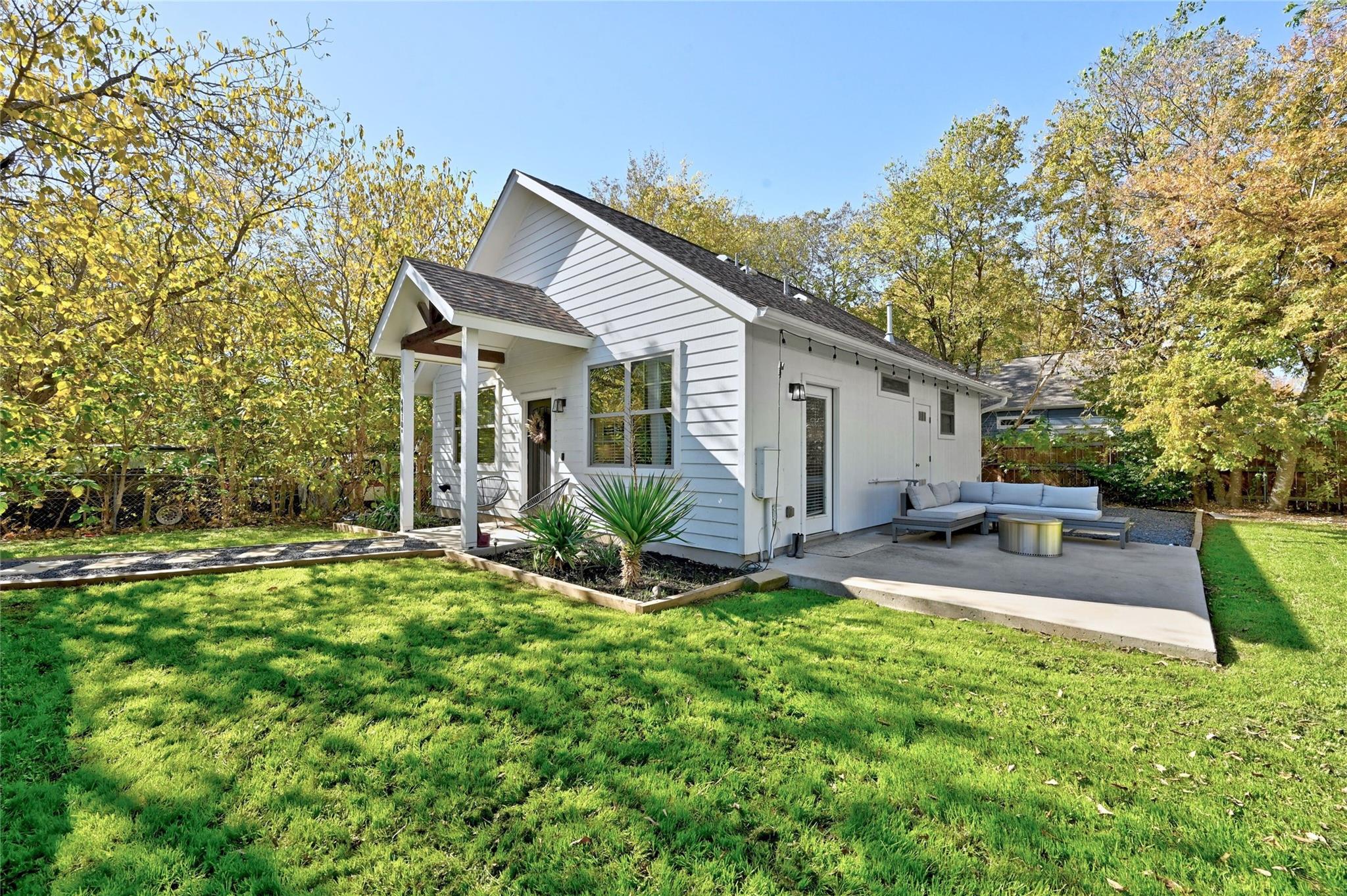 4410 Jester Dr #b Property Photo 3