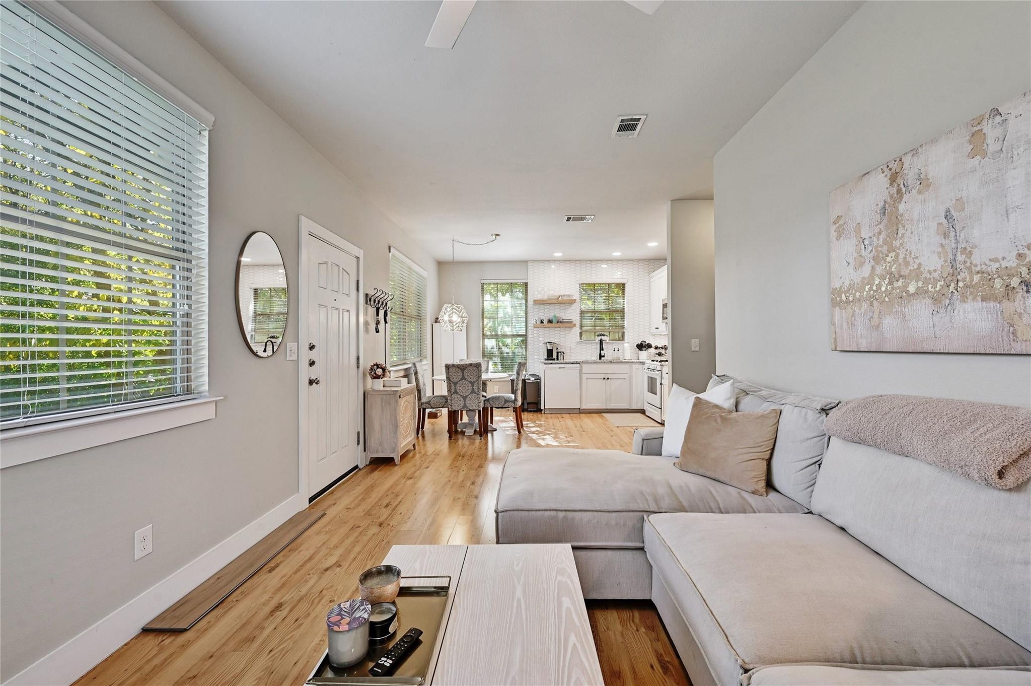 4410 Jester Dr #b Property Photo 8