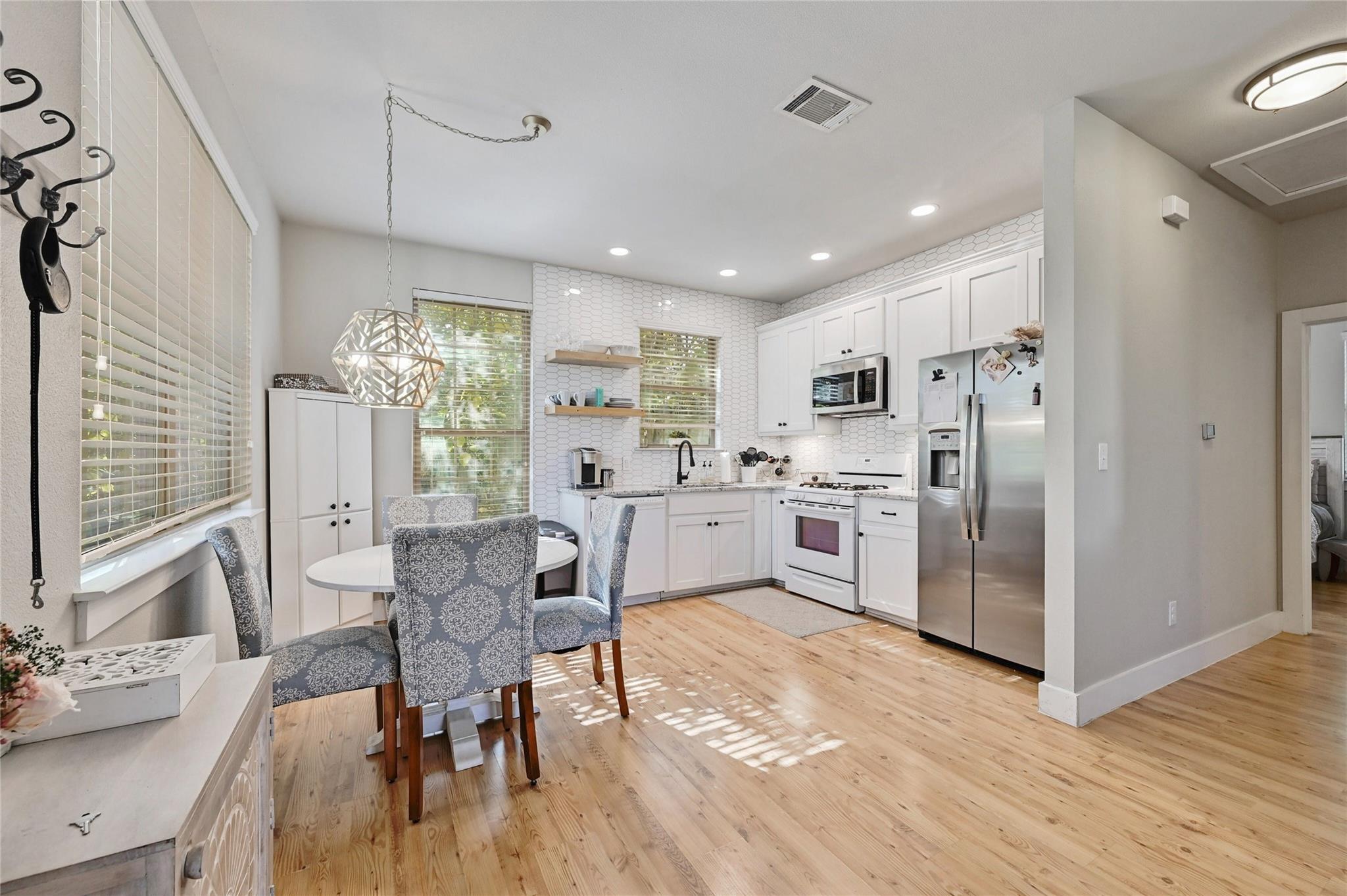 4410 Jester Dr #b Property Photo 11