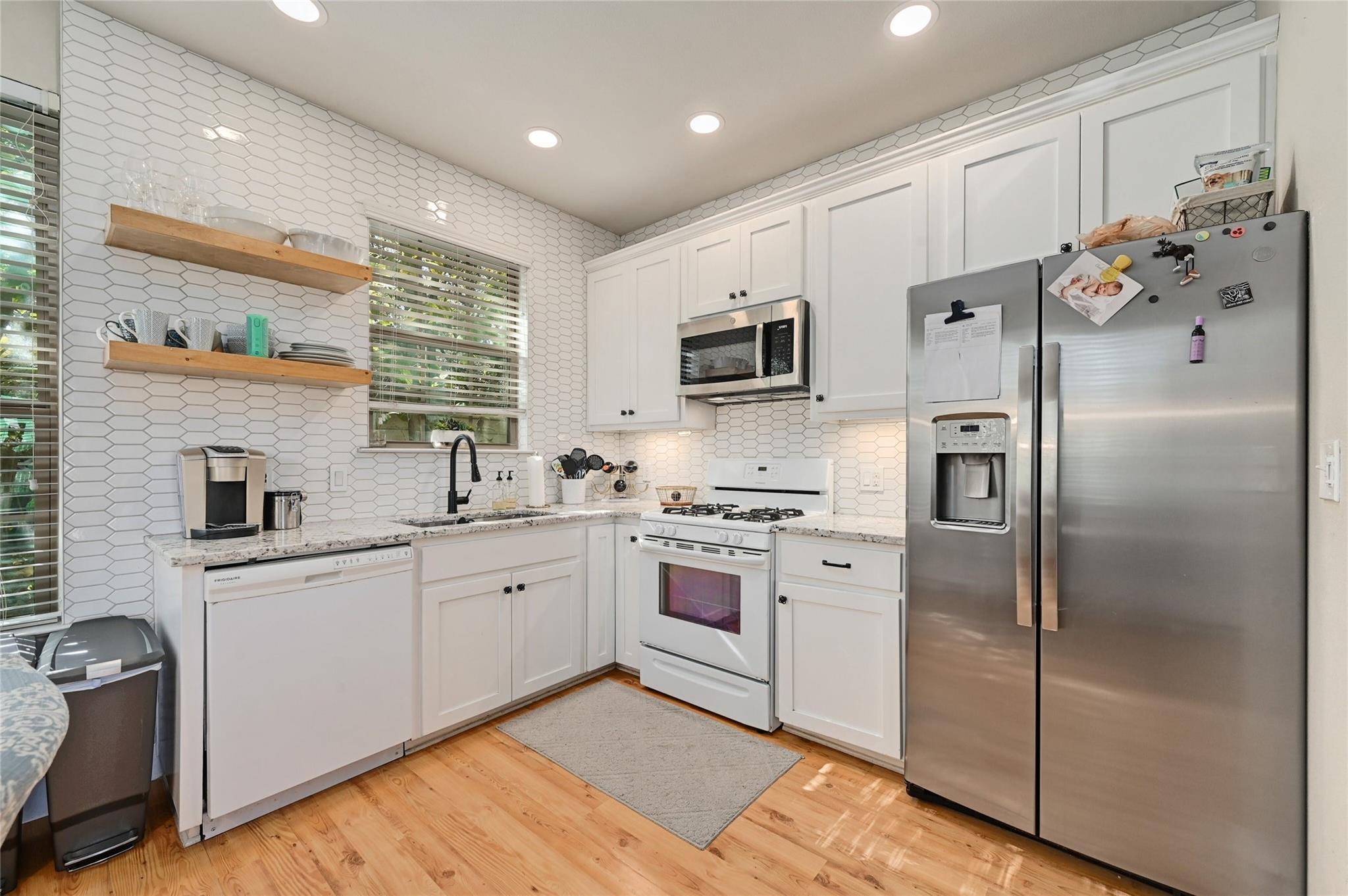 4410 Jester Dr #b Property Photo 17
