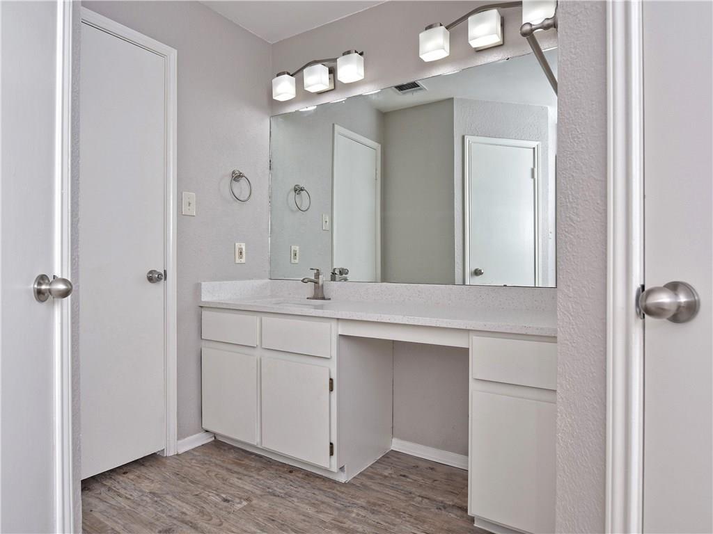 802 Primrose Ln Property Photo 18
