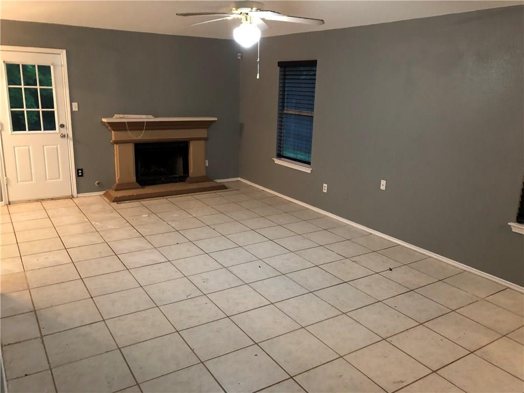 2908 Feathercrest Dr Property Photo 3