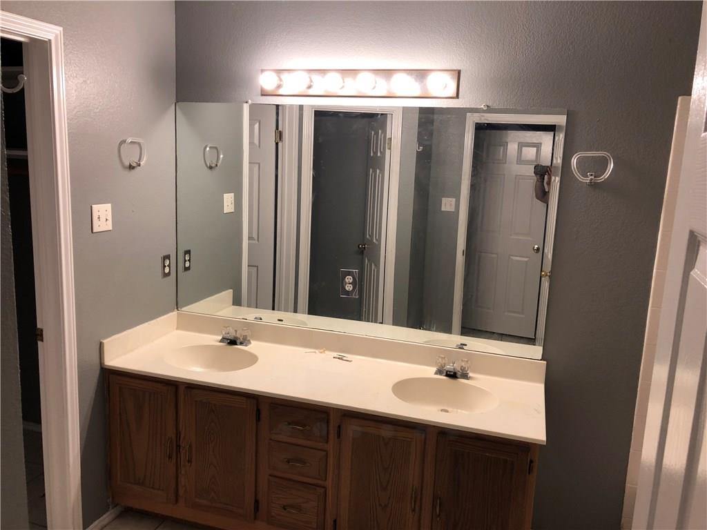 2908 Feathercrest Dr Property Photo 8