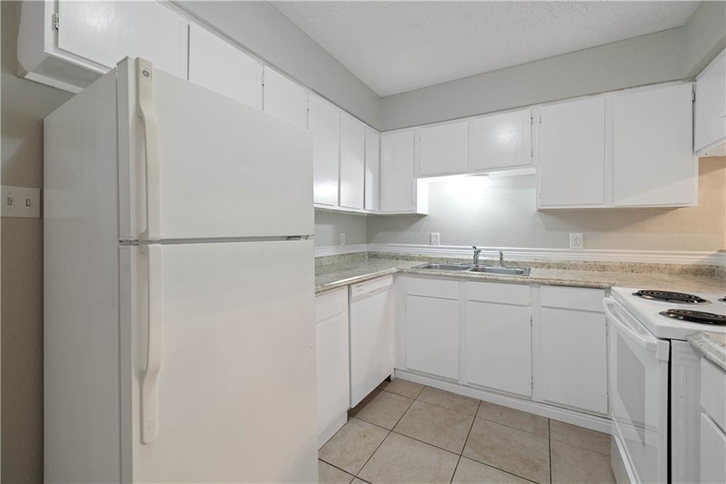 806 Judy Dr #b Property Photo 6
