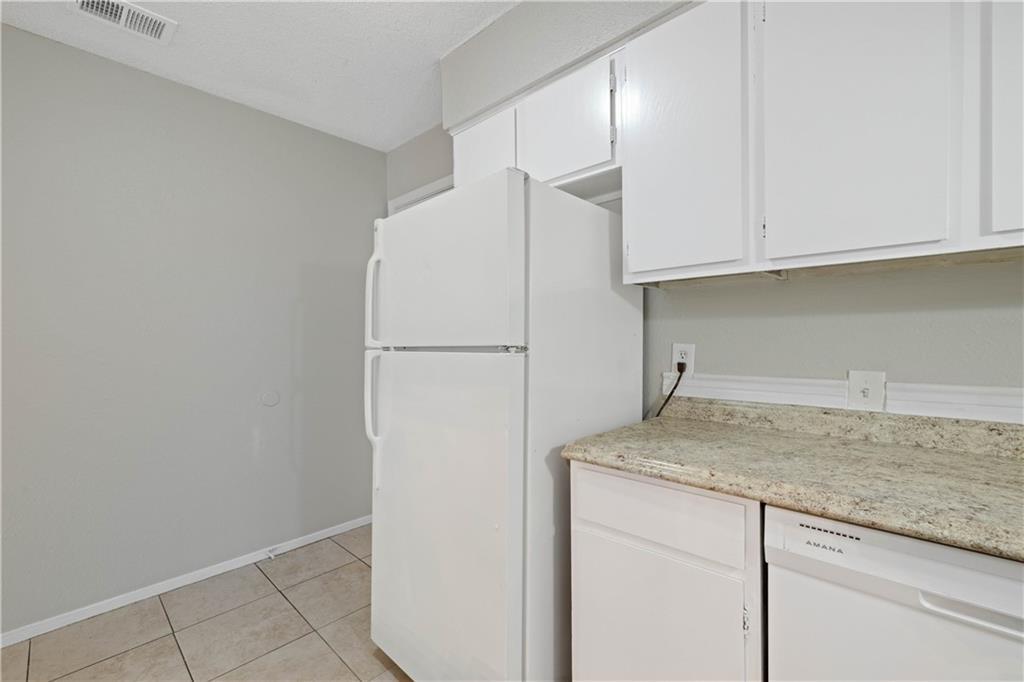 806 Judy Dr #b Property Photo 7