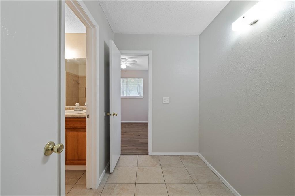 806 Judy Dr #b Property Photo 12