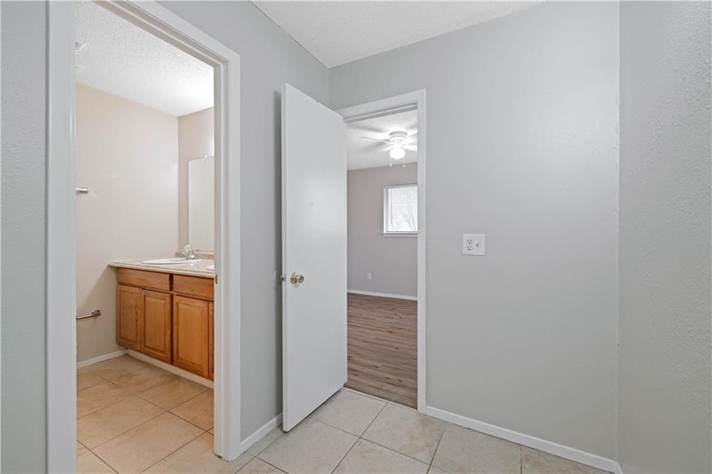 806 Judy Dr #b Property Photo 13