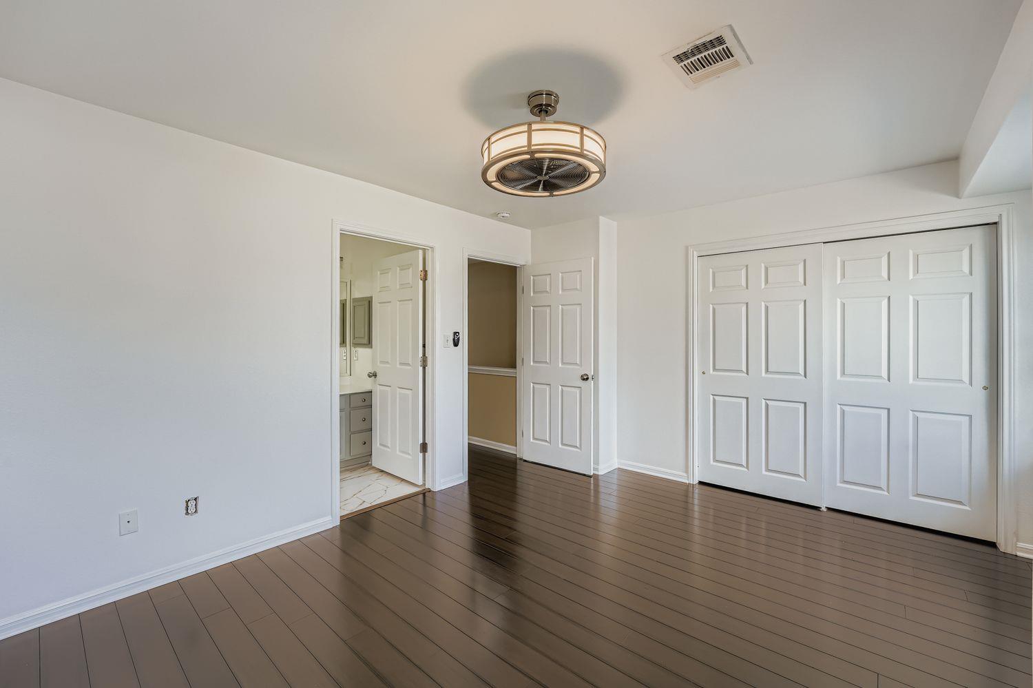 6900 E Riverside Dr #6 Property Photo 22