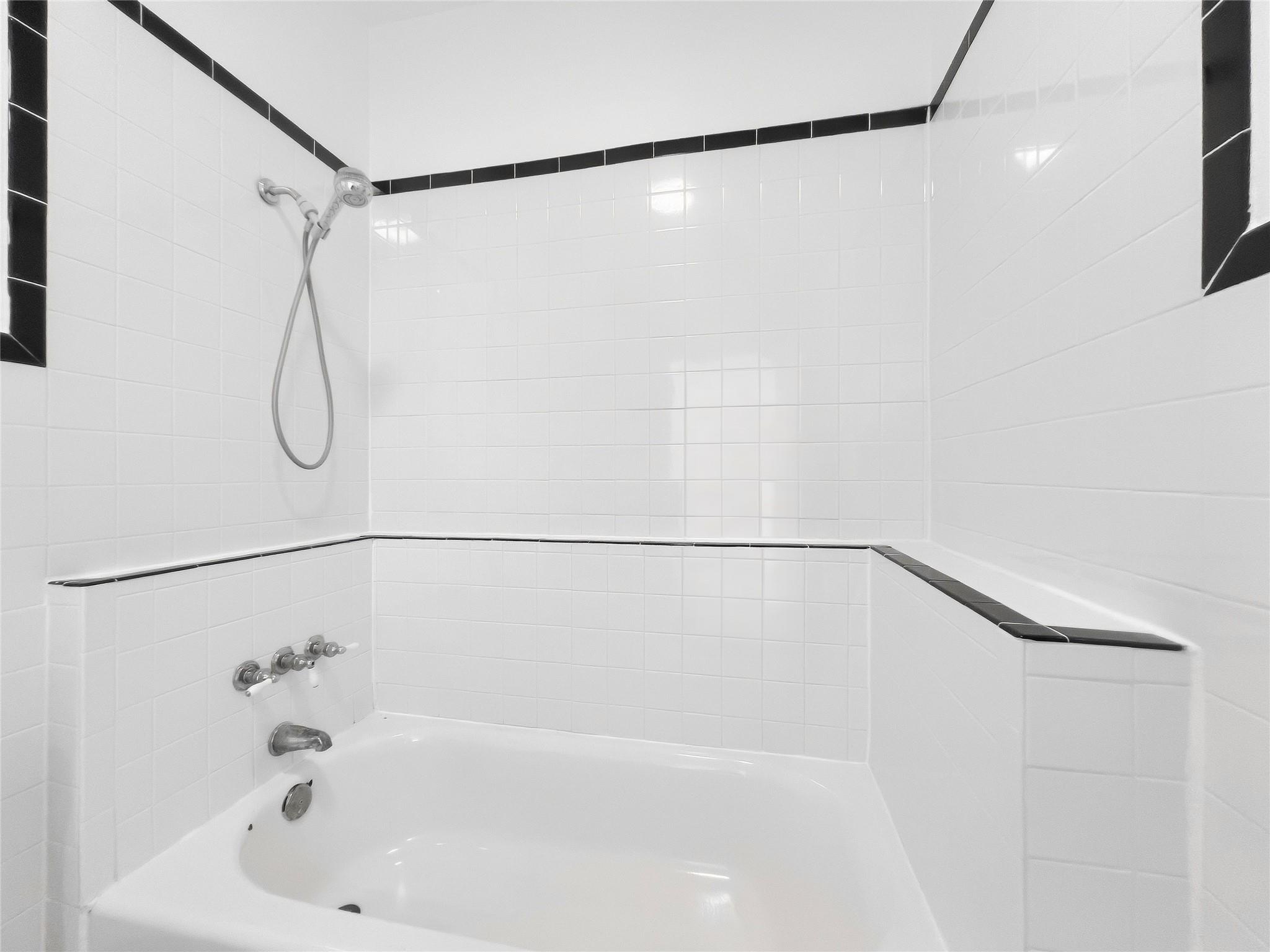 4014 Avenue D None #unit C Property Photo 6