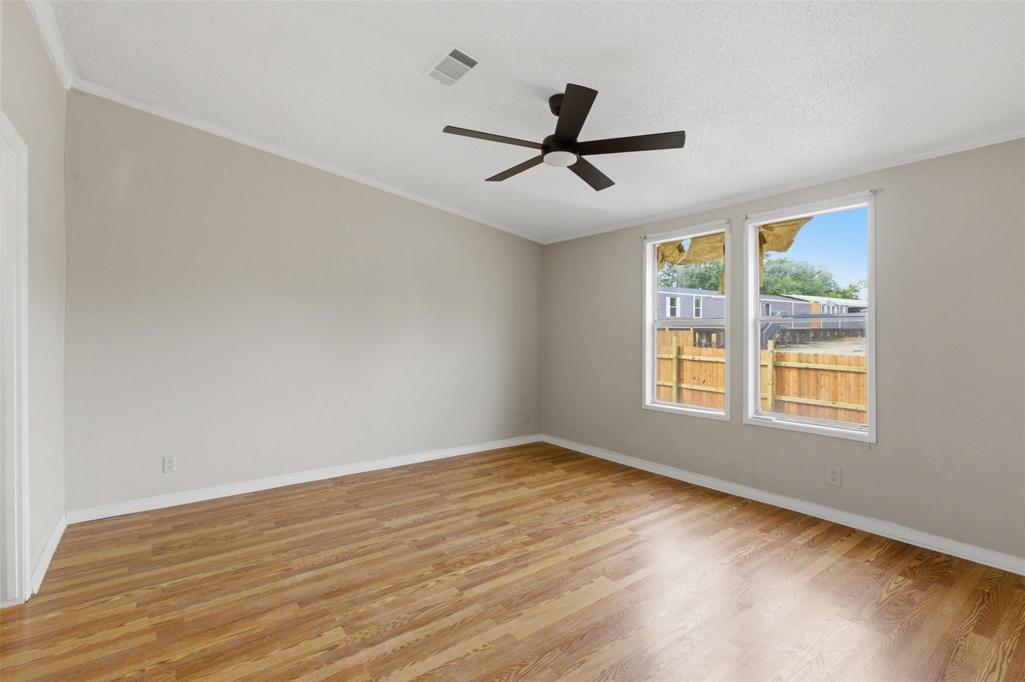 376 Rae Ln Property Photo 13