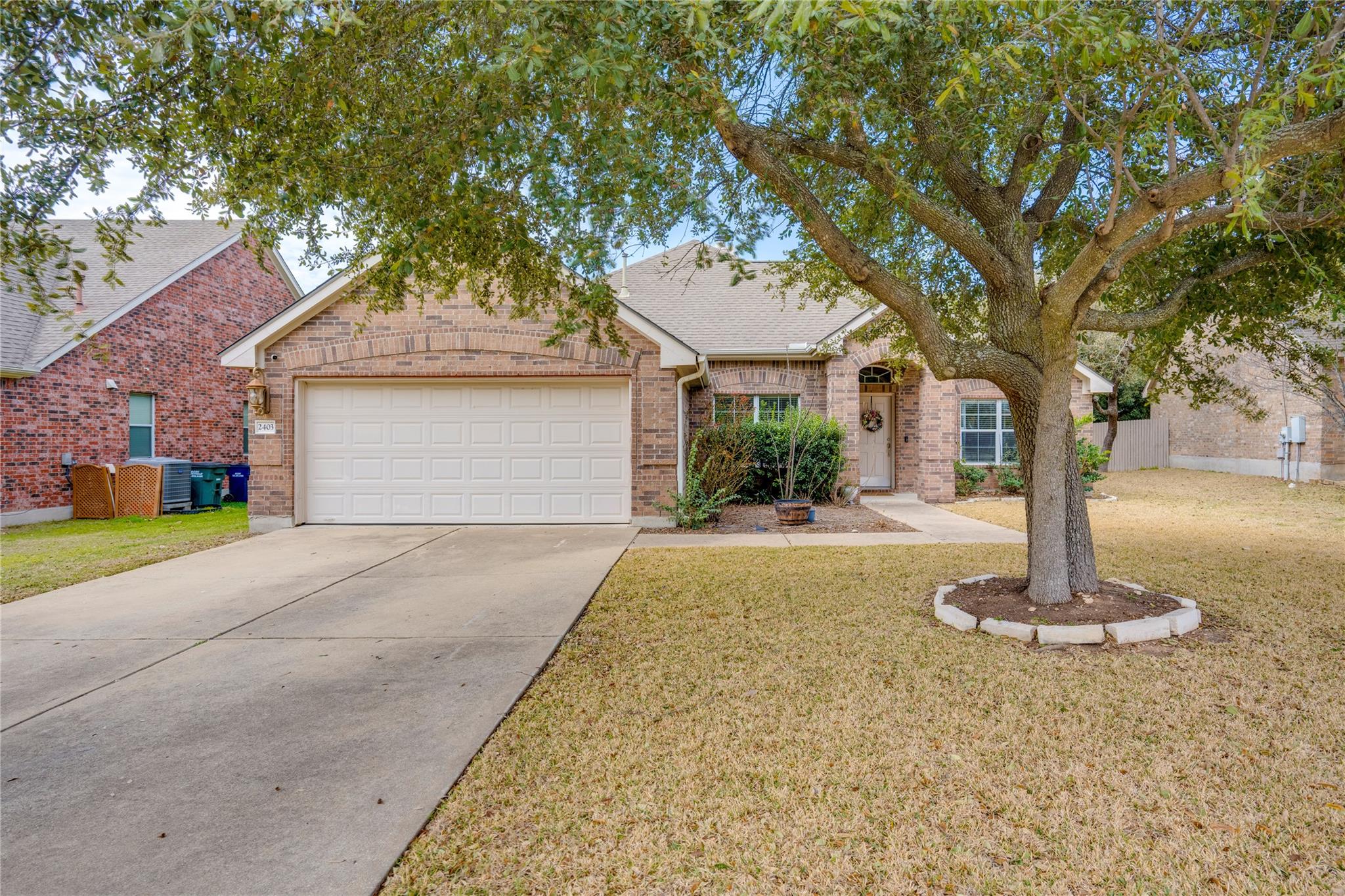 2403 White Stallion Way Property Photo