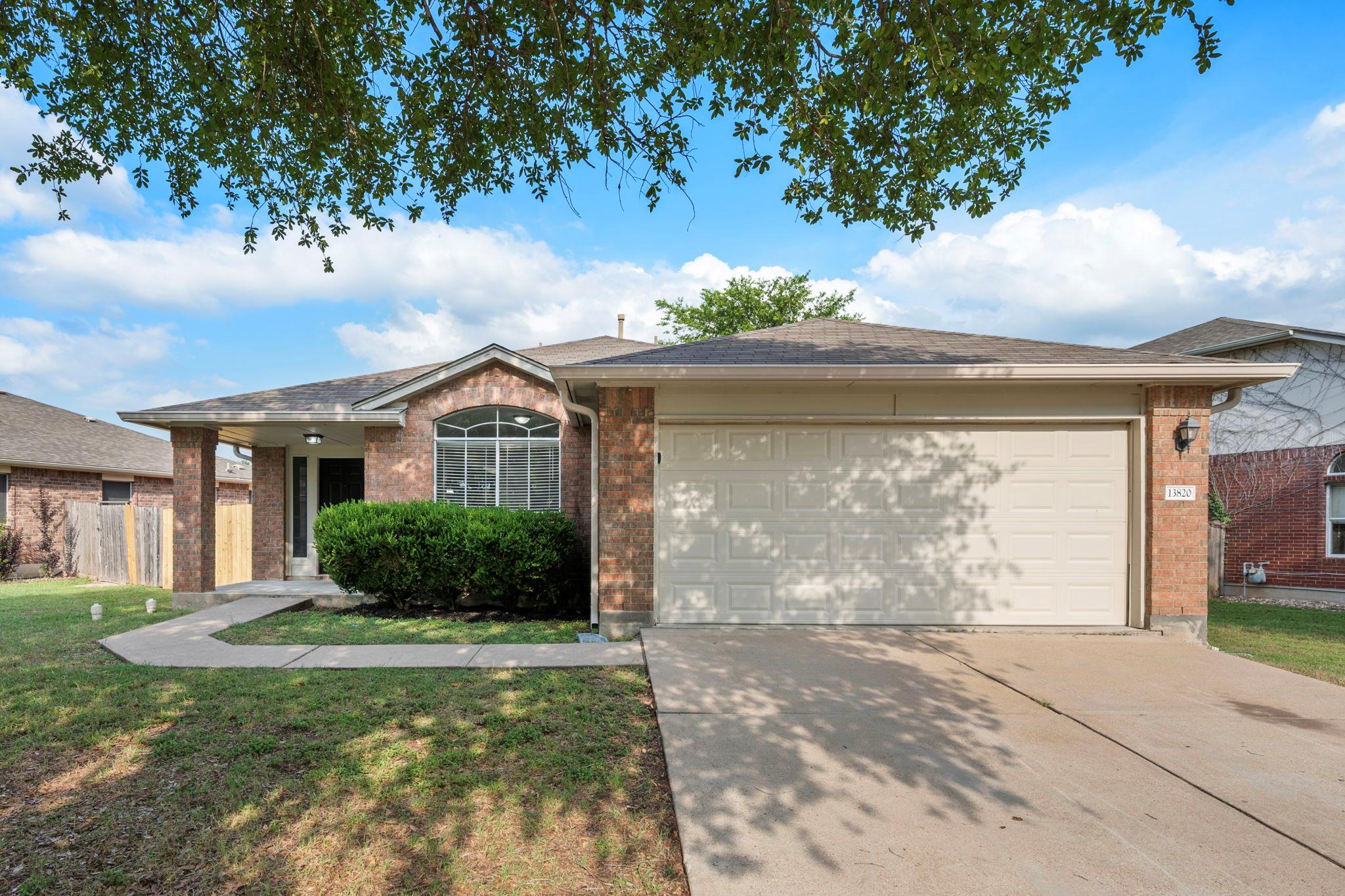 13820 Ceylon Tea Cir Property Photo 1