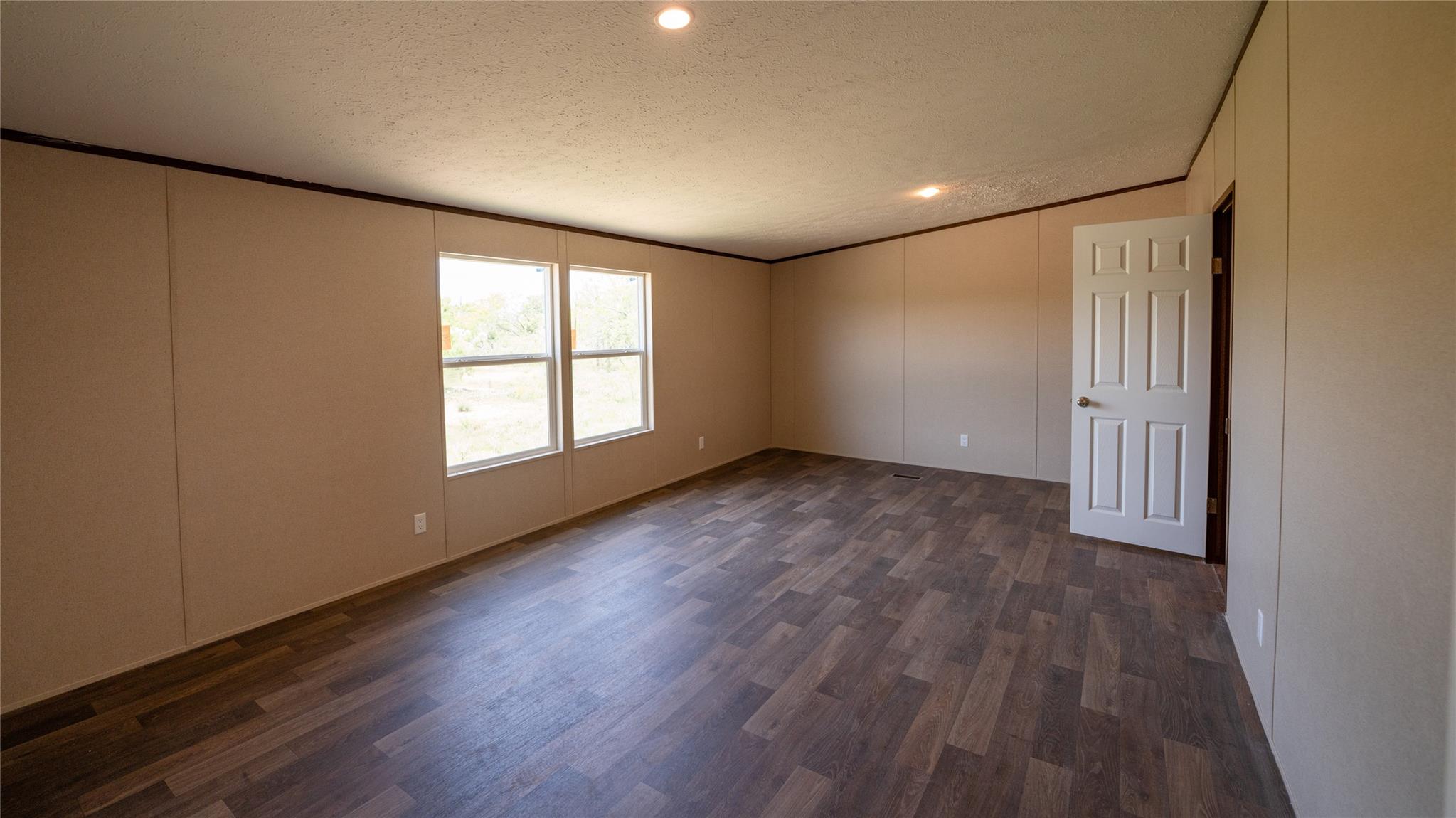 1121 Callihan Rd Property Photo 13
