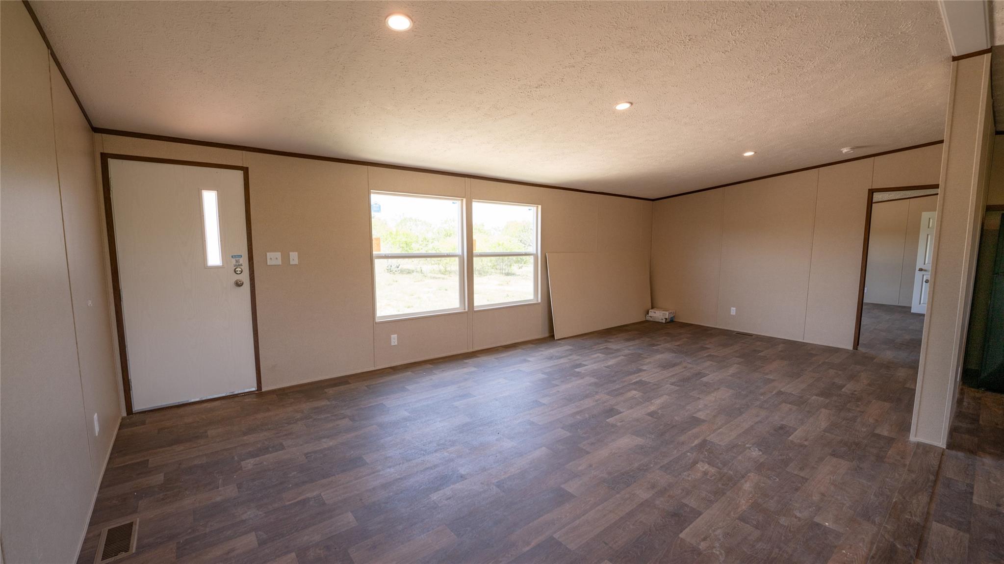 1121 Callihan Rd Property Photo 14