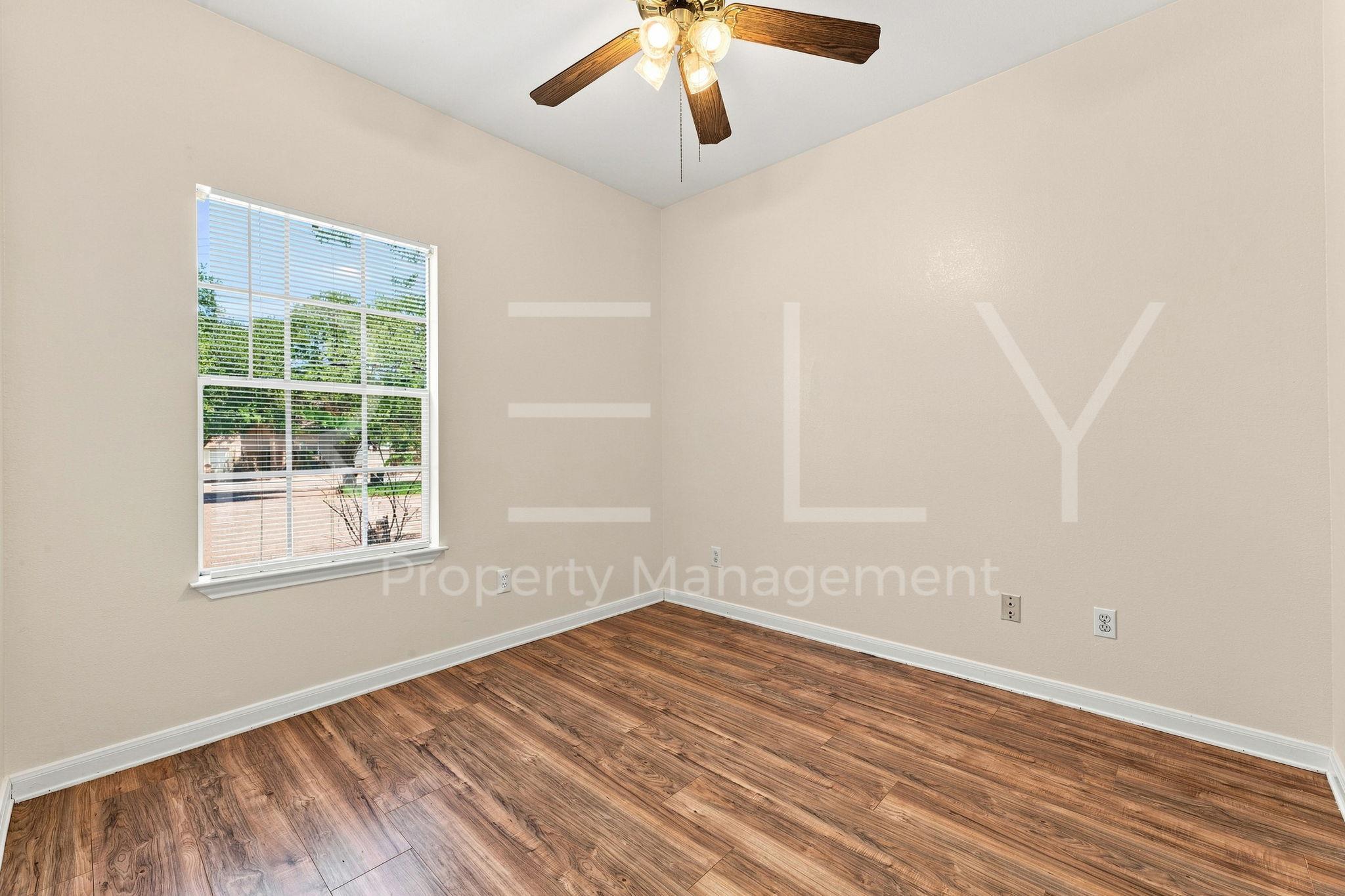 2908 Whisper Oaks Ln None #b Property Photo 25