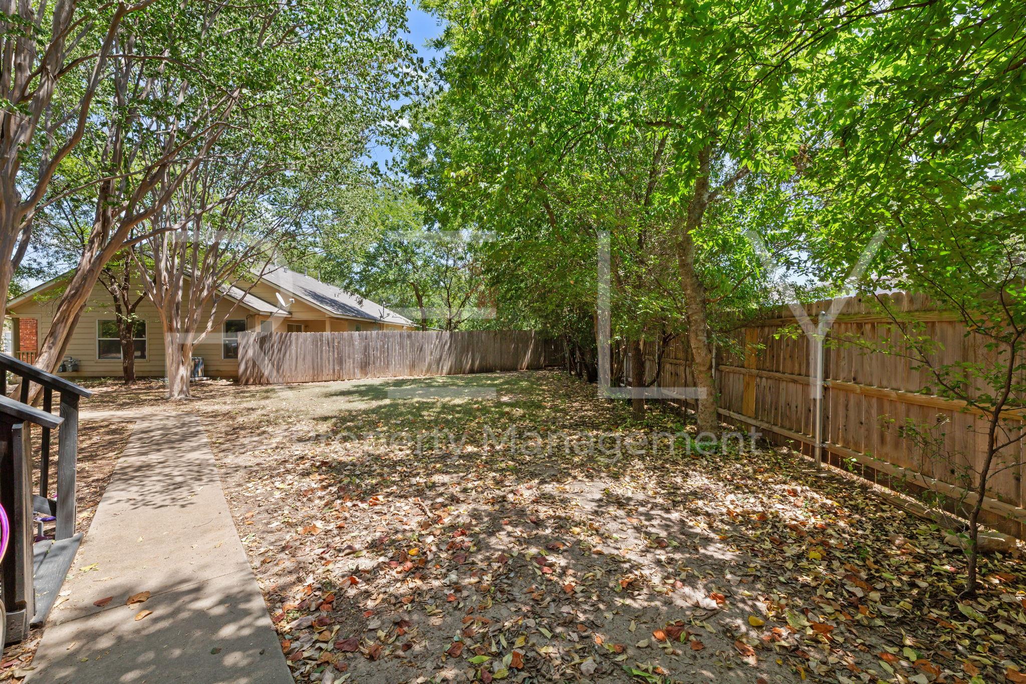 2908 Whisper Oaks Ln None #b Property Photo 31