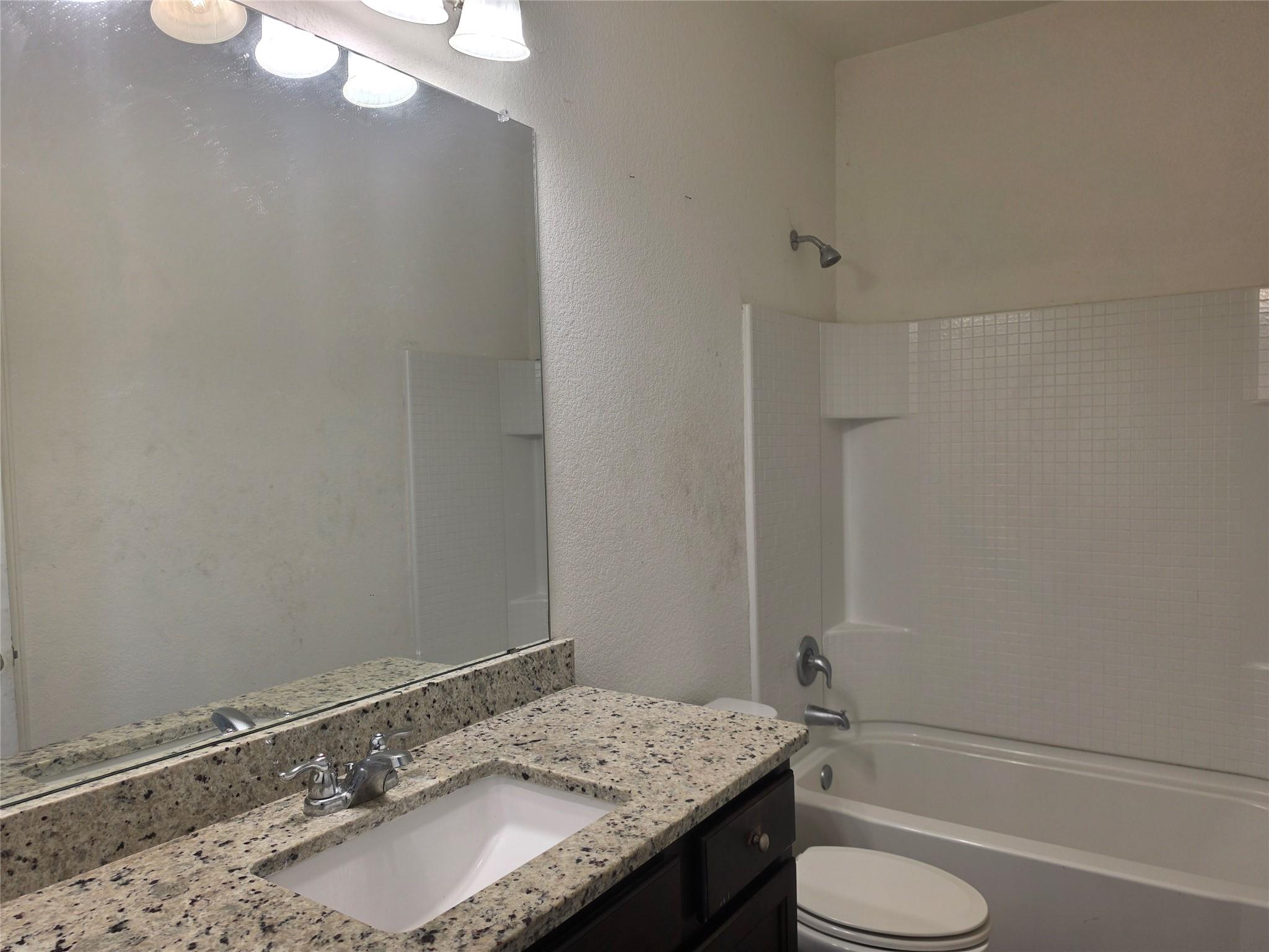13801 Mark Christopher Way Property Photo 8