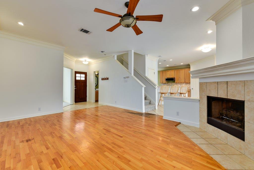 5108 Duval St Property Photo 9