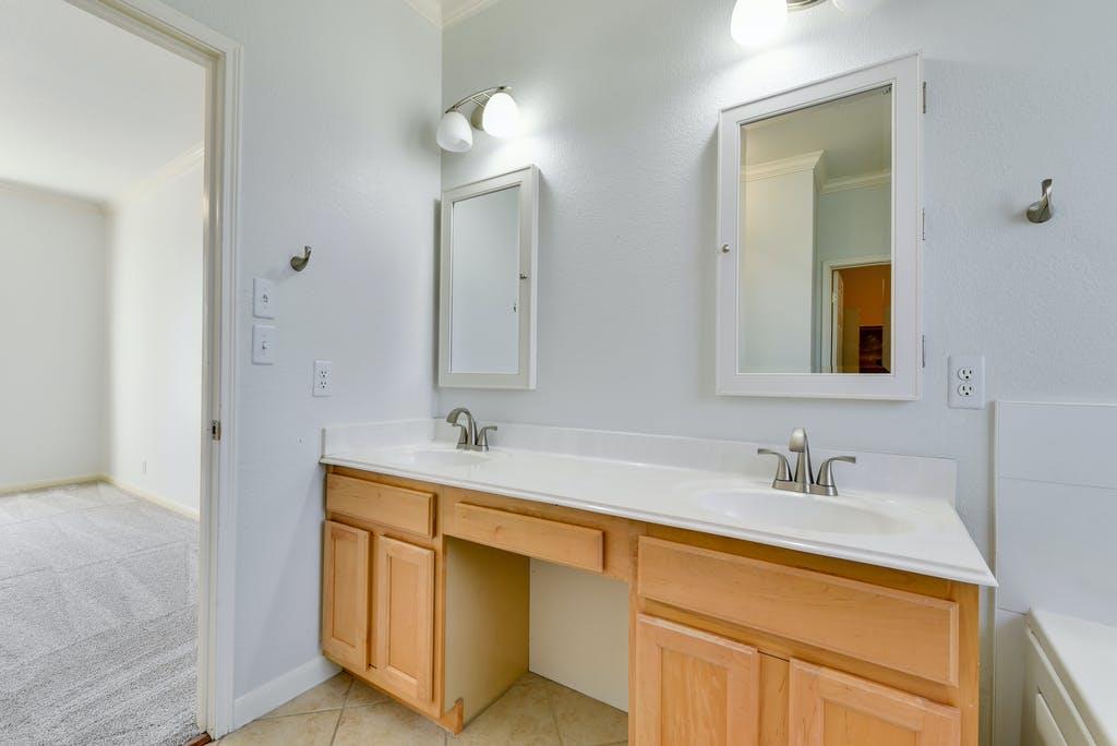 5108 Duval St Property Photo 23