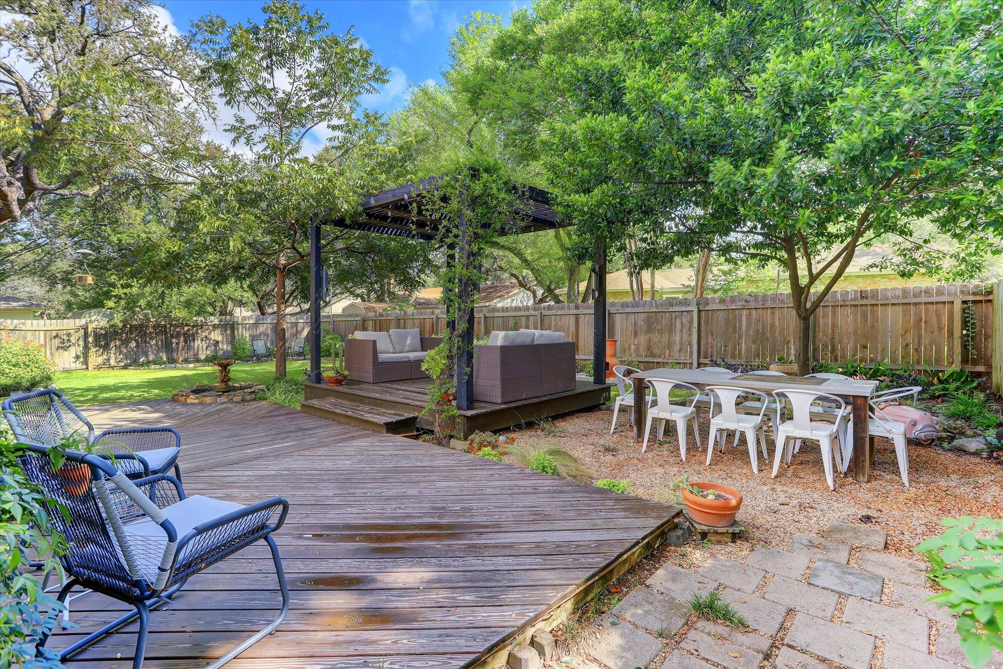 11513 Heathrow Dr Property Photo 28