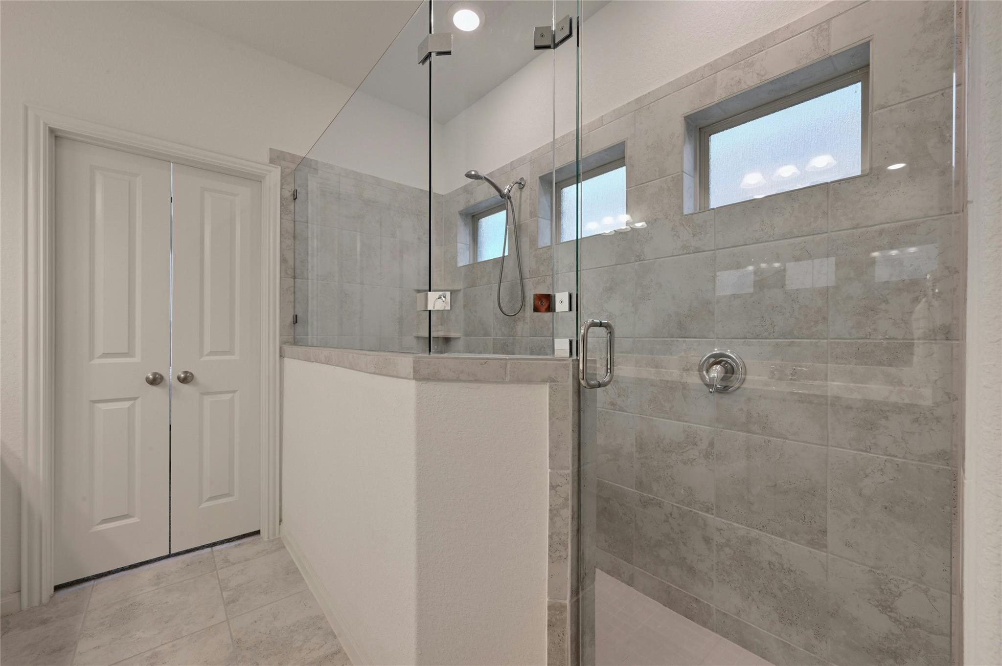 504 Allende Bnd 95 Property Photo 15