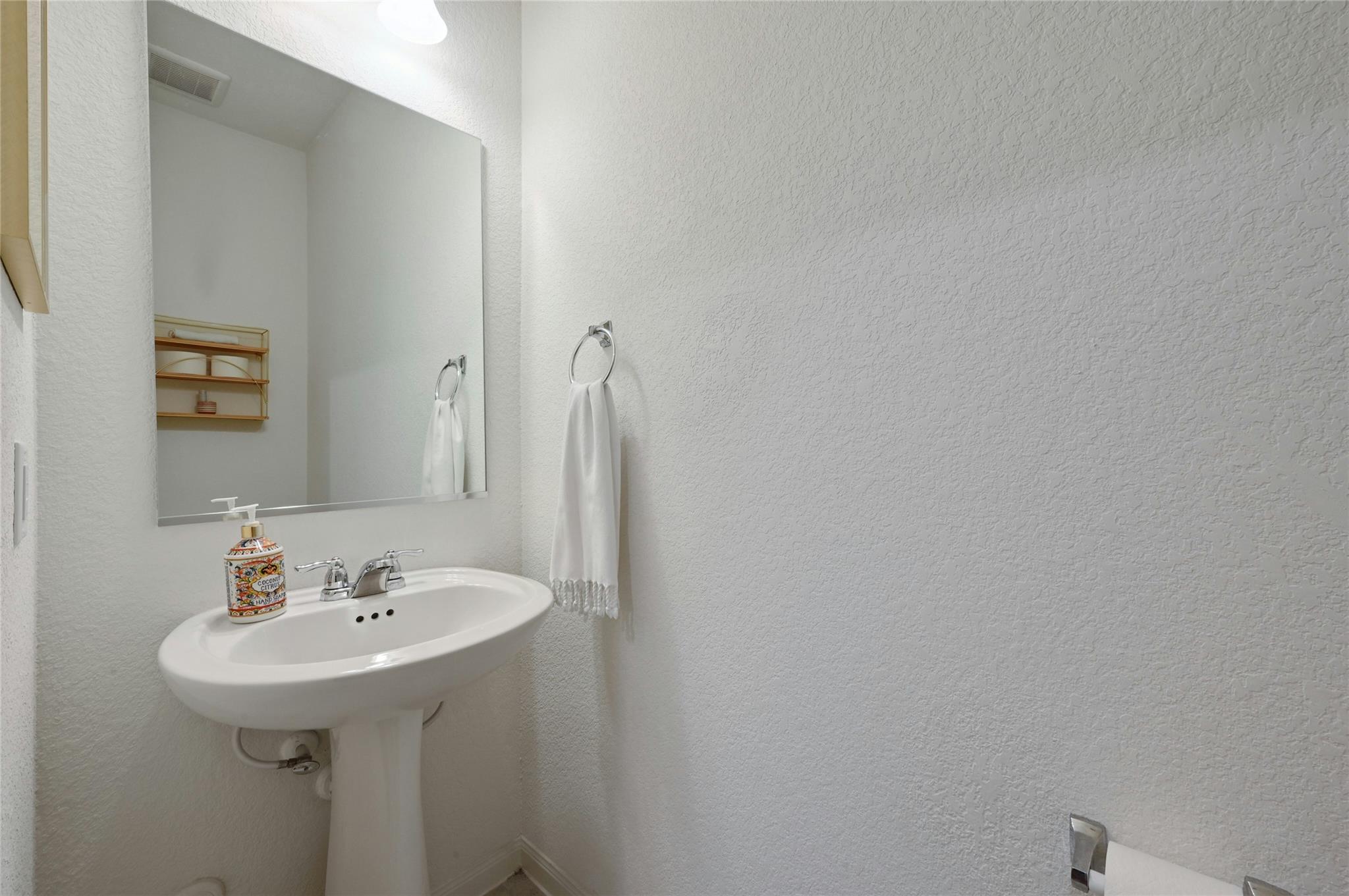 504 Allende Bnd 95 Property Photo 17