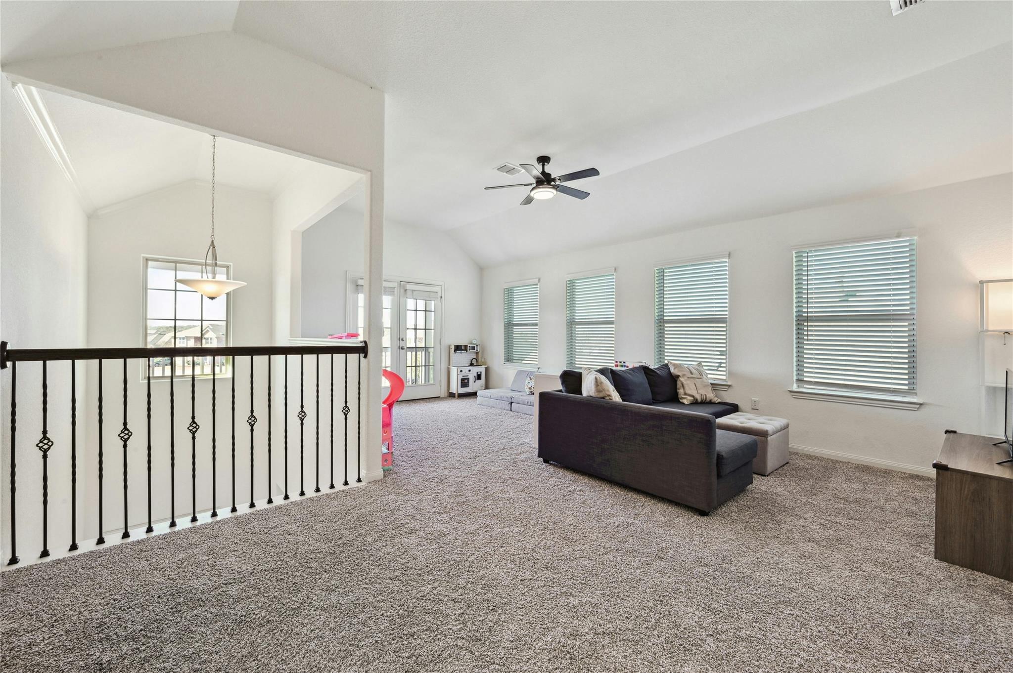 504 Allende Bnd 95 Property Photo 18
