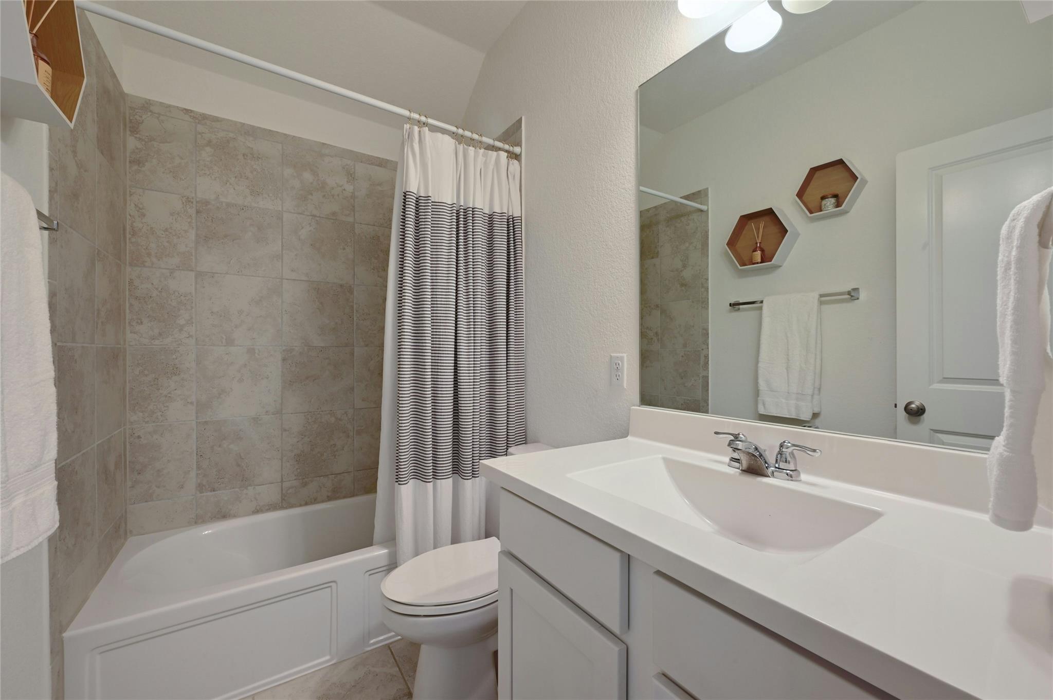 504 Allende Bnd 95 Property Photo 21
