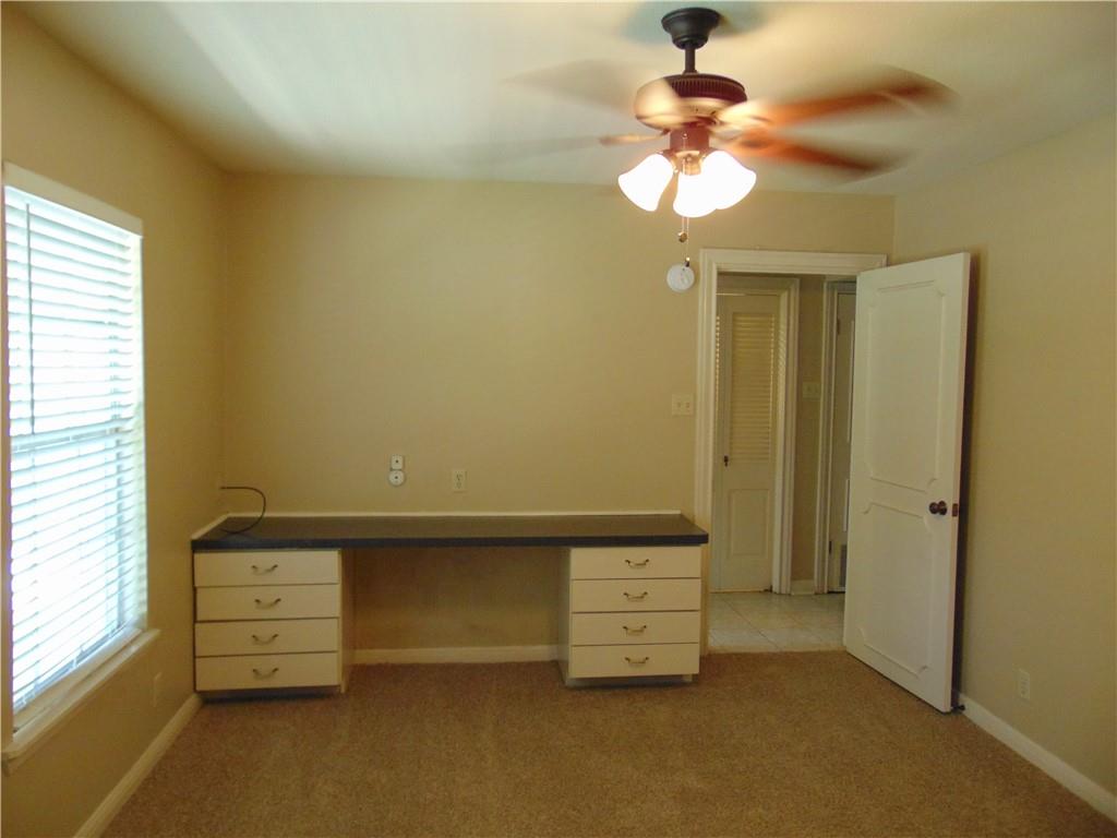 2516 Enfield Rd #101 Property Photo 19