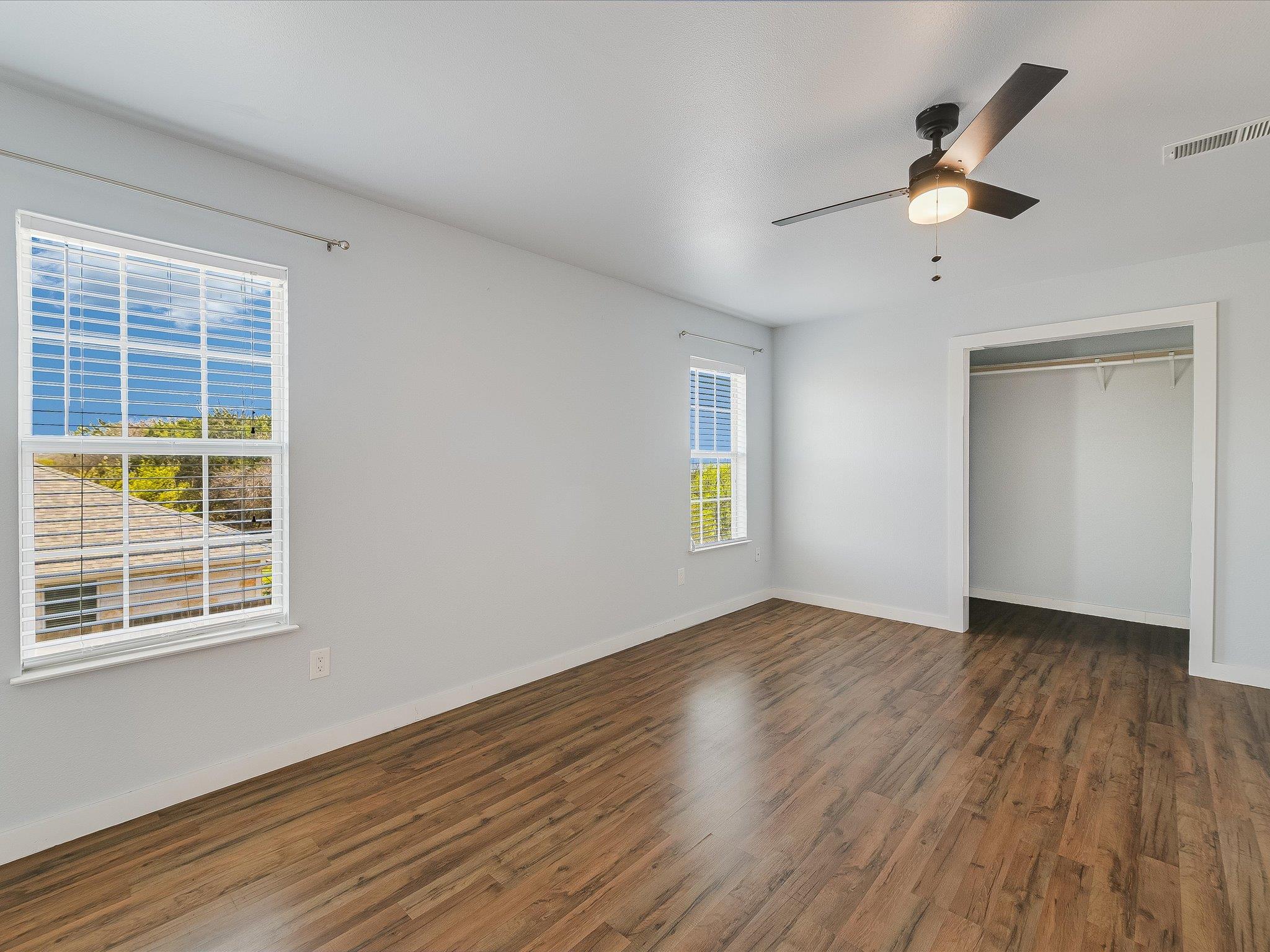 155 Travis Ln Property Photo 10