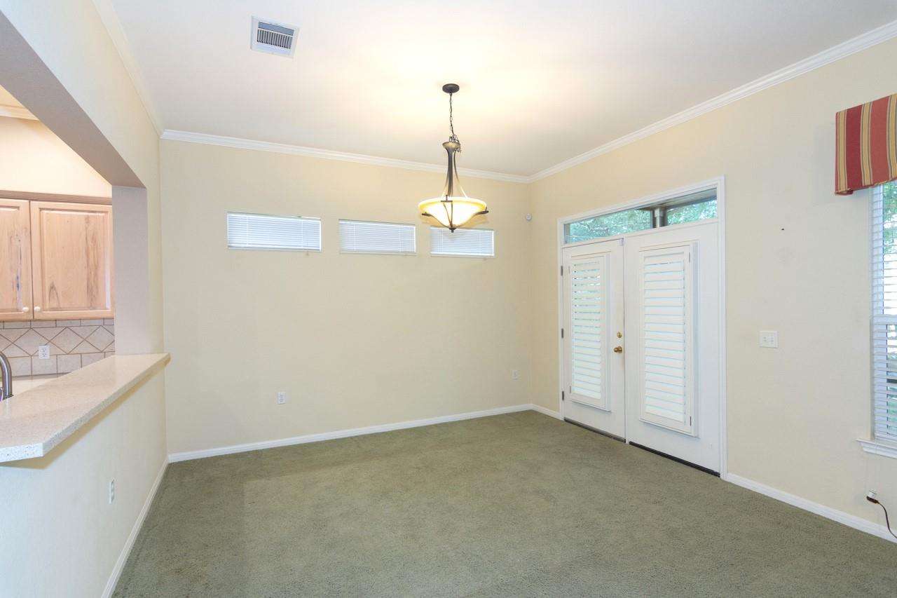 102 Harness Ln Property Photo 11